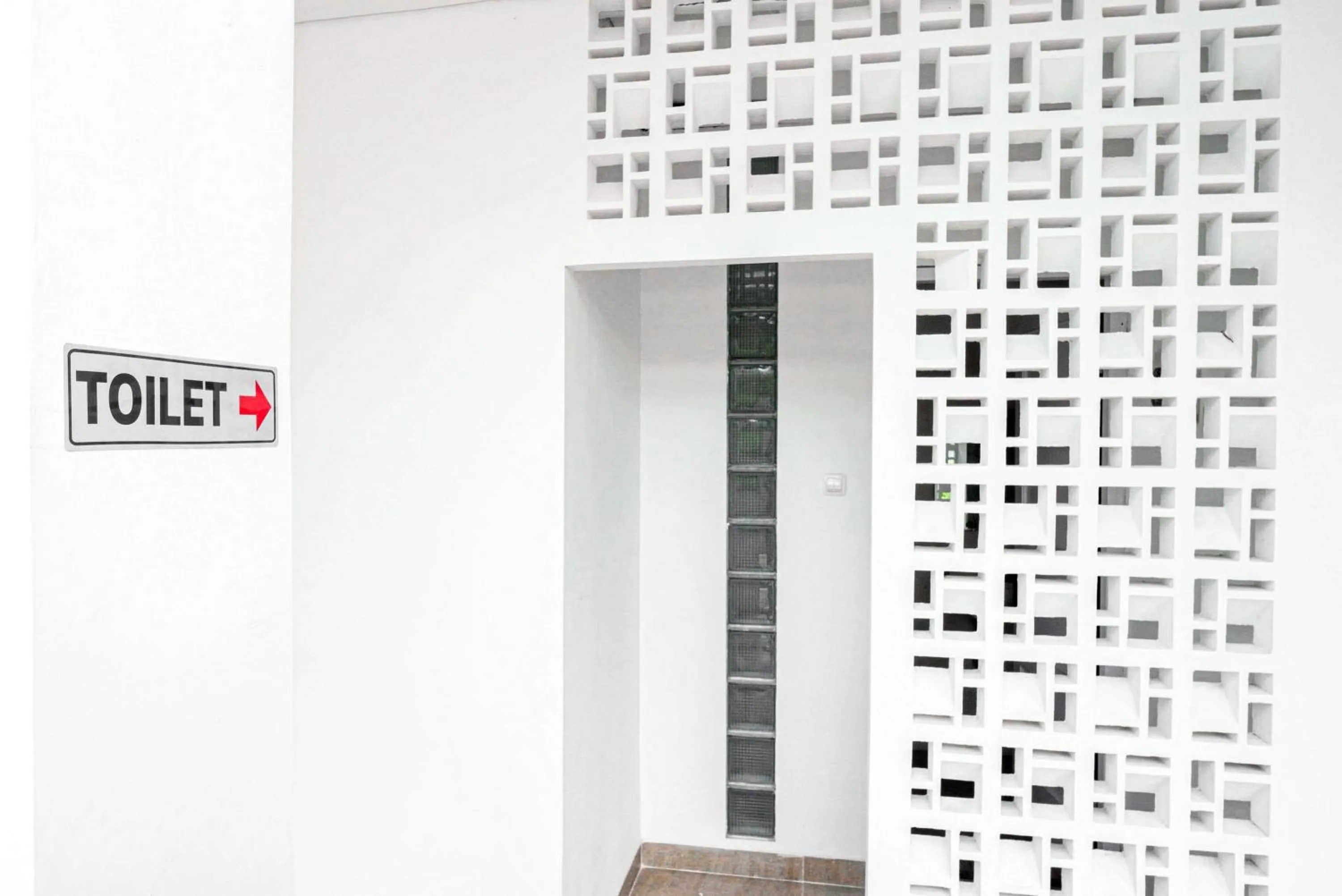 Property building in RedDoorz near Bukitsari Semarang