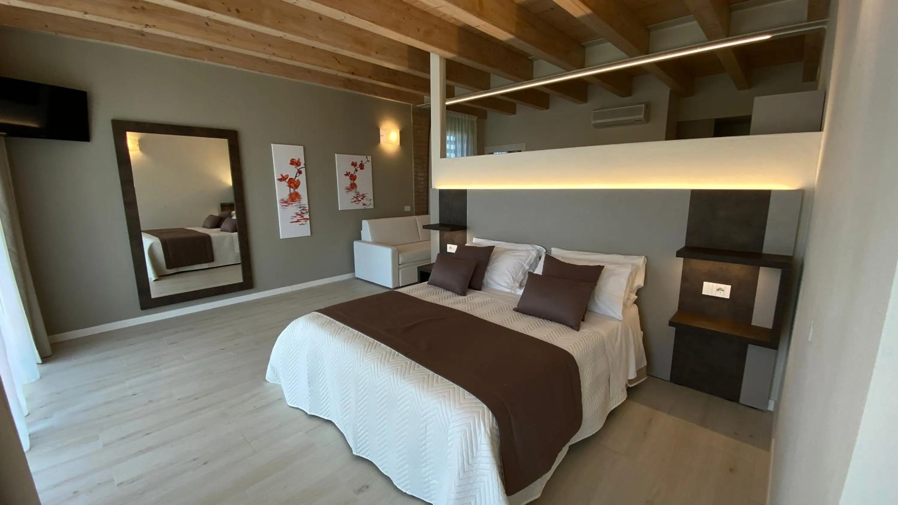 Bed in Cà dell'Orto Rooms & Apartments