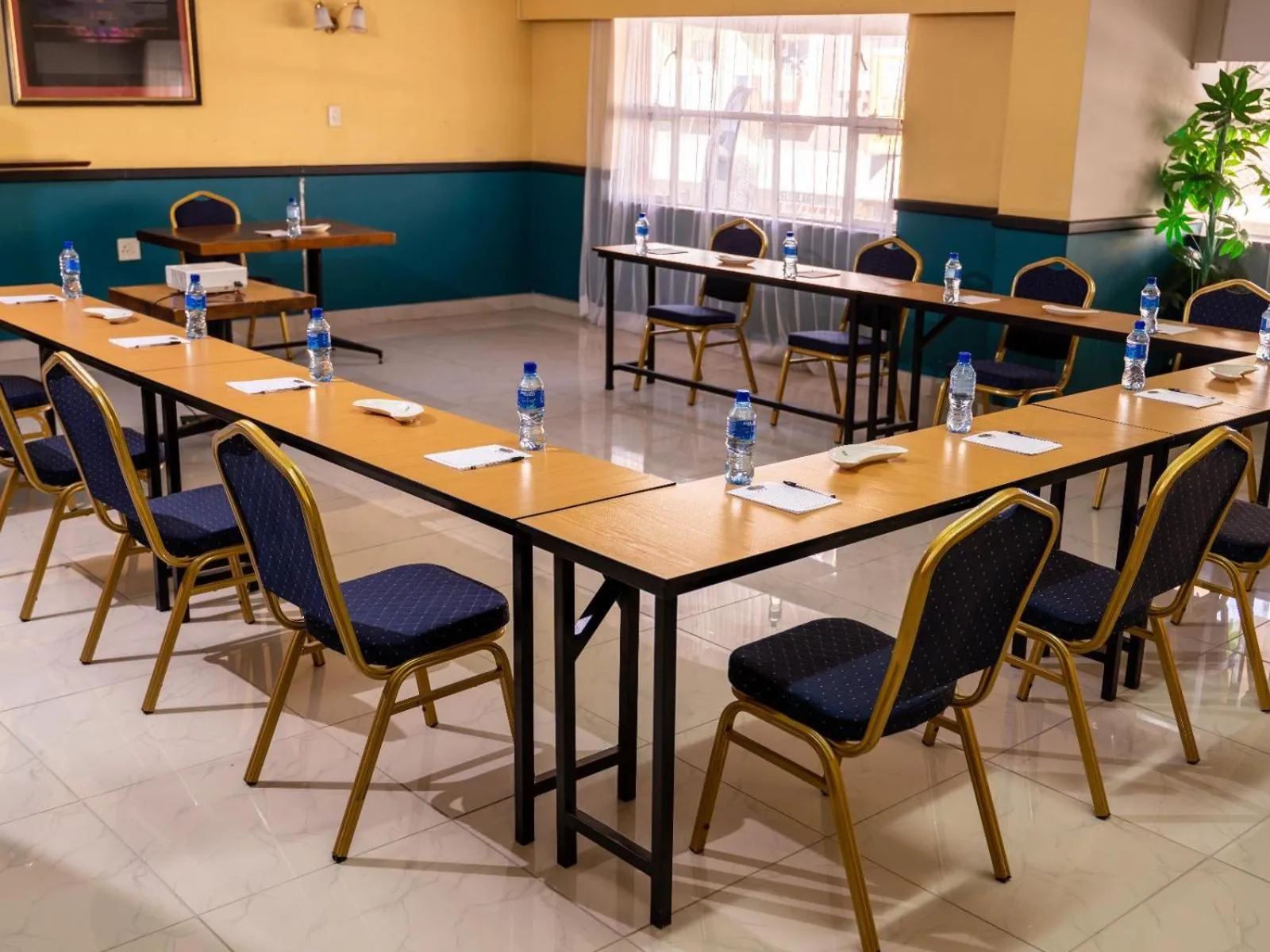 Business facilities in Ngwenya City Hotel