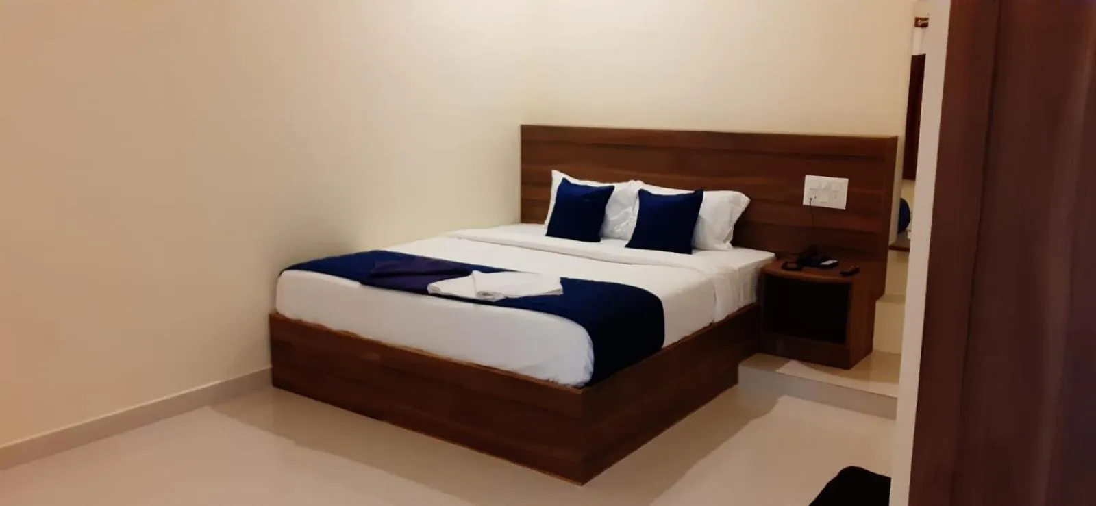 Photo of the whole room, Bed in NJK Residency