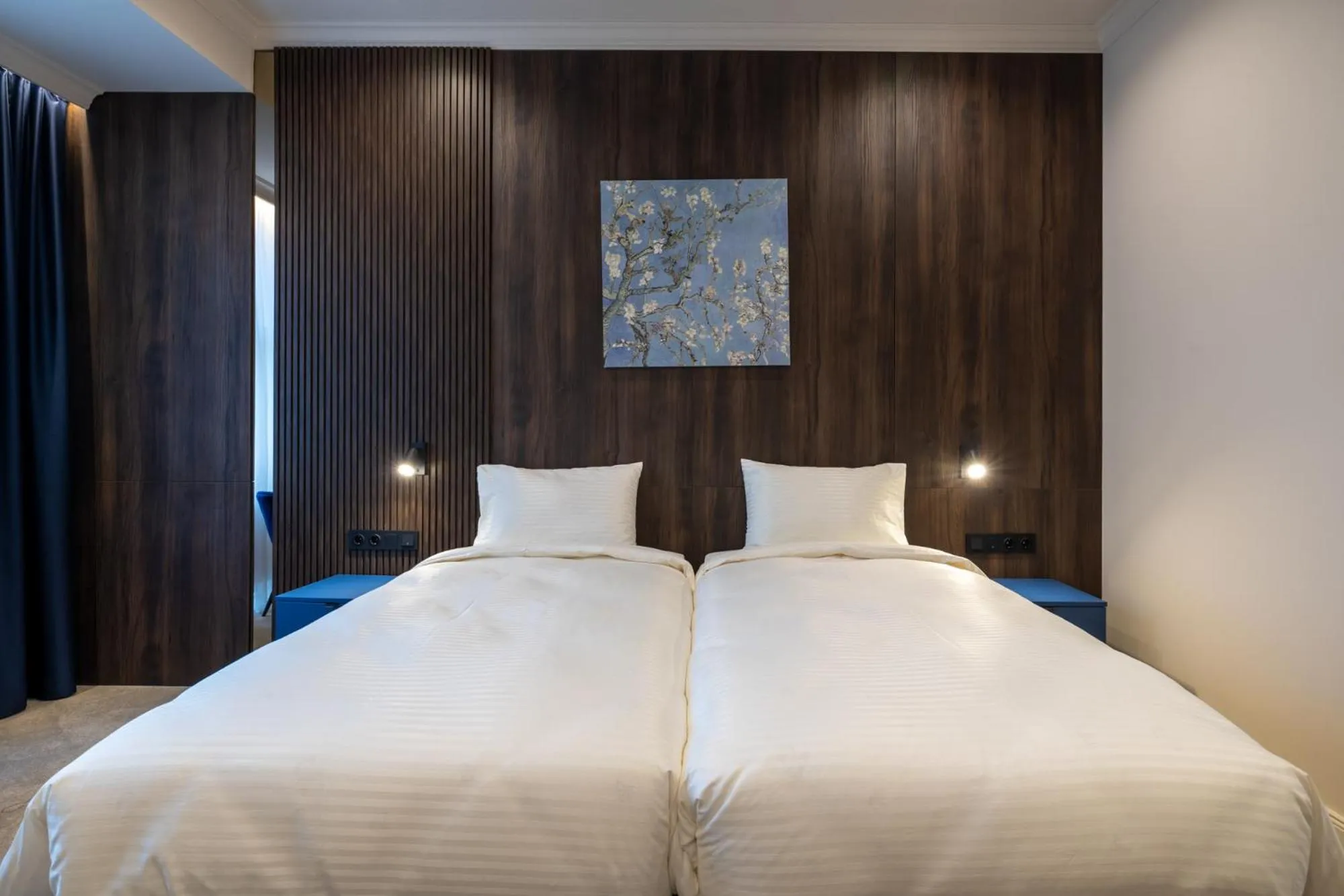 Photo of the whole room, Bed in Art Hotel