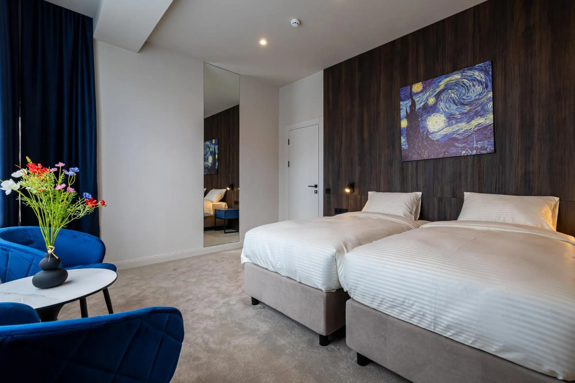 Photo of the whole room, Bed in Art Hotel