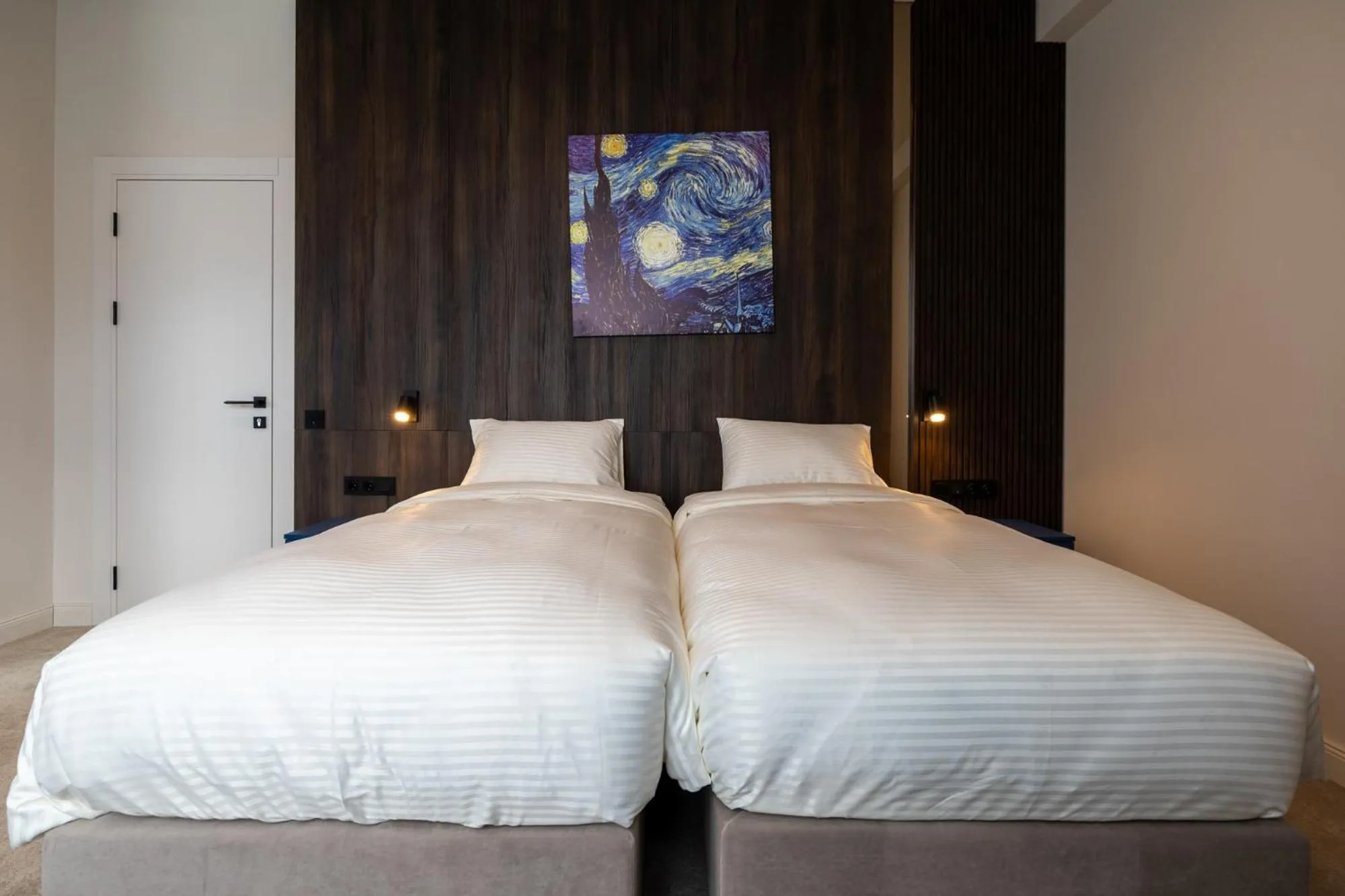 Photo of the whole room, Bed in Art Hotel