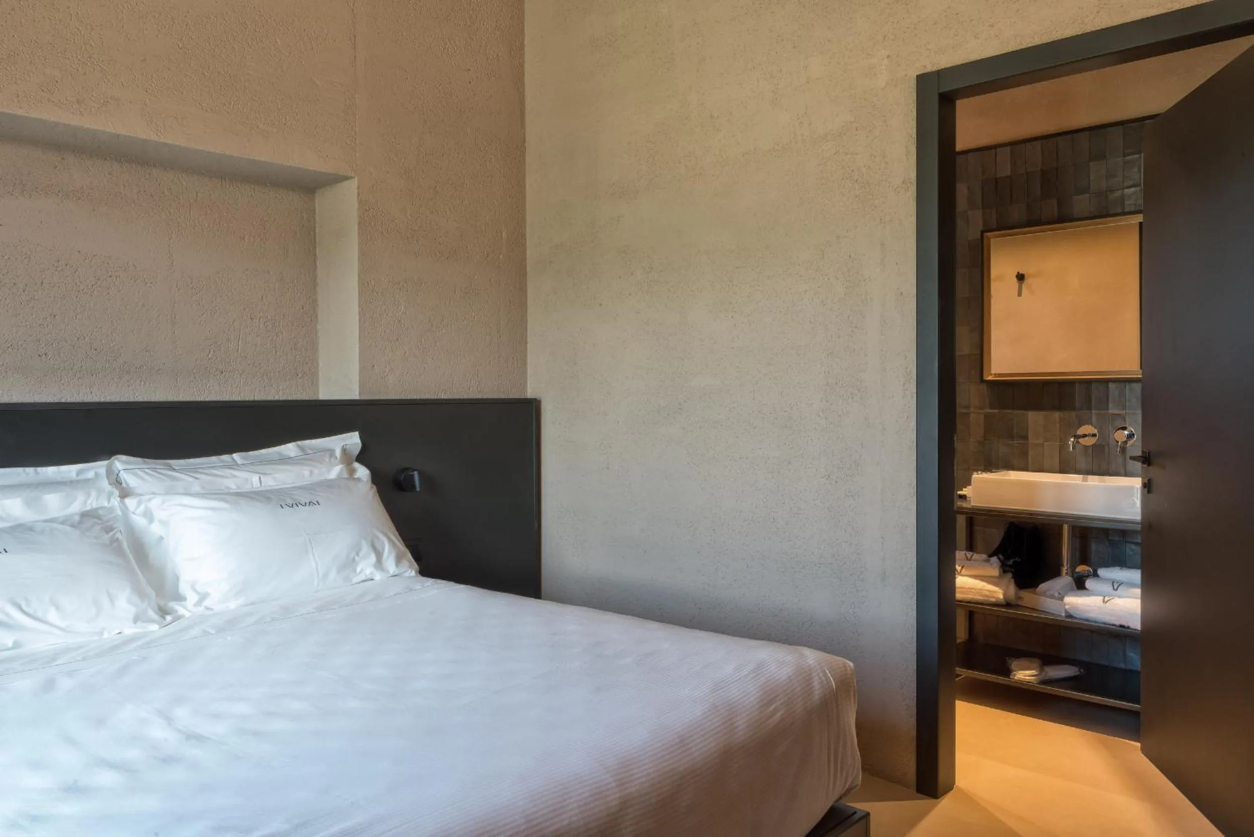 Bedroom, Bed in I Vivai