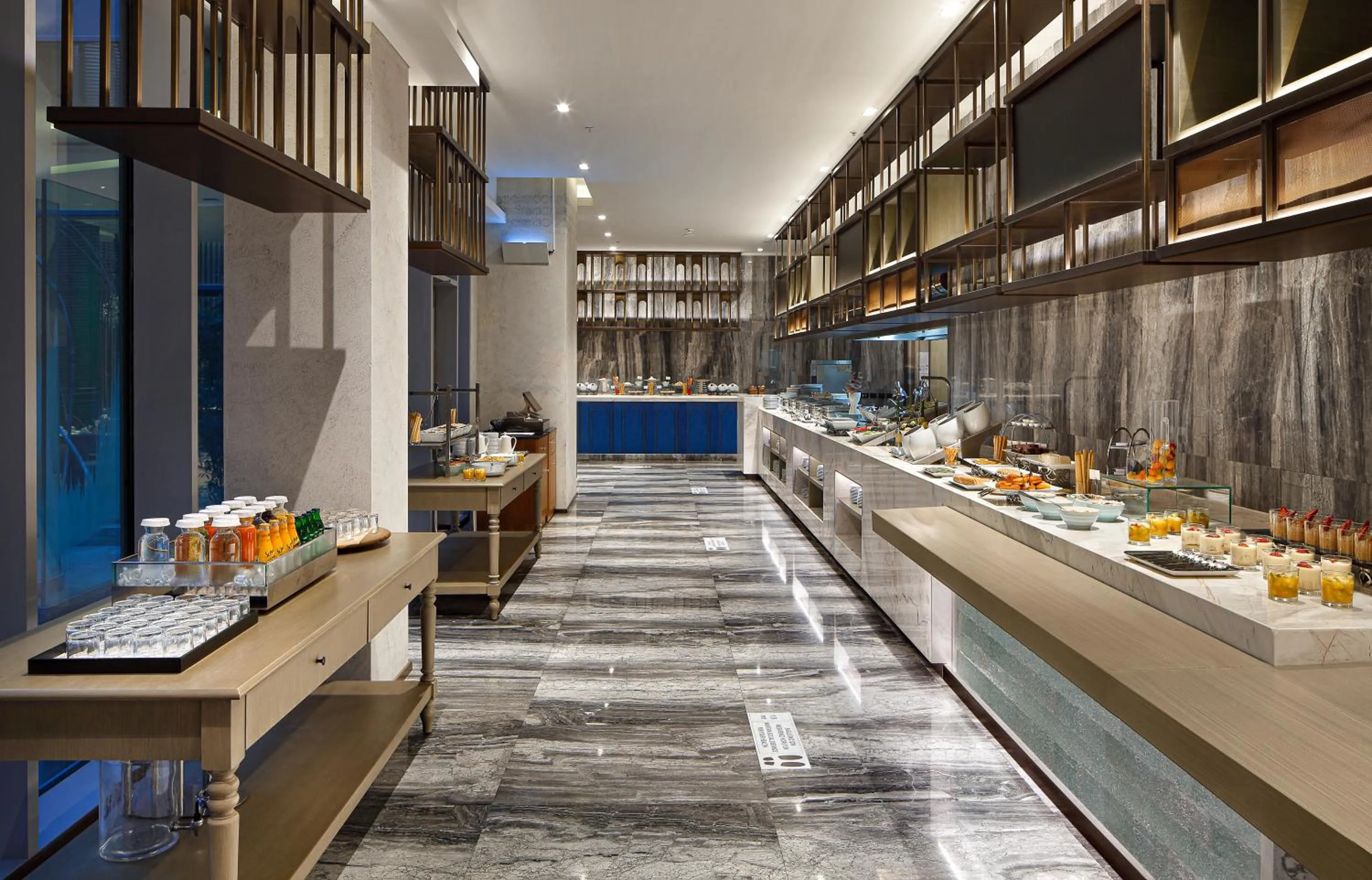 Breakfast in Wanda Vista Residence