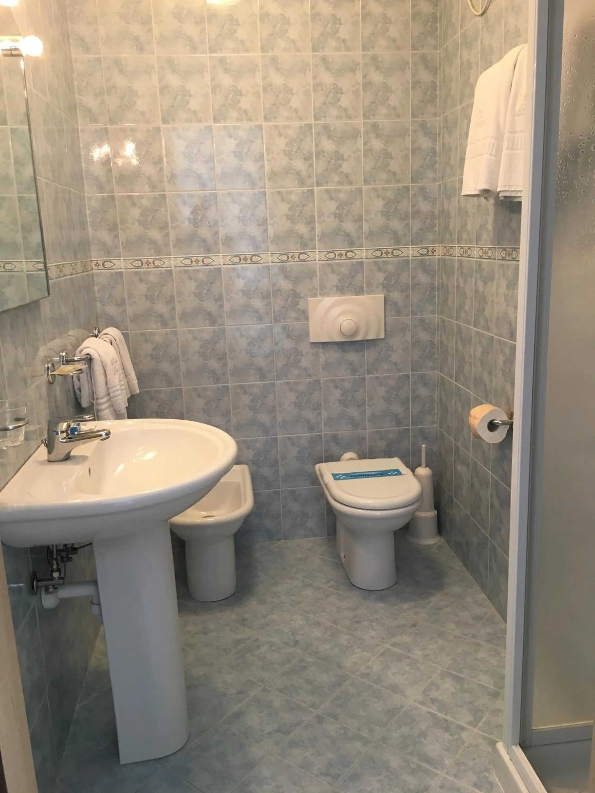 Bathroom in Hotel Bellevue