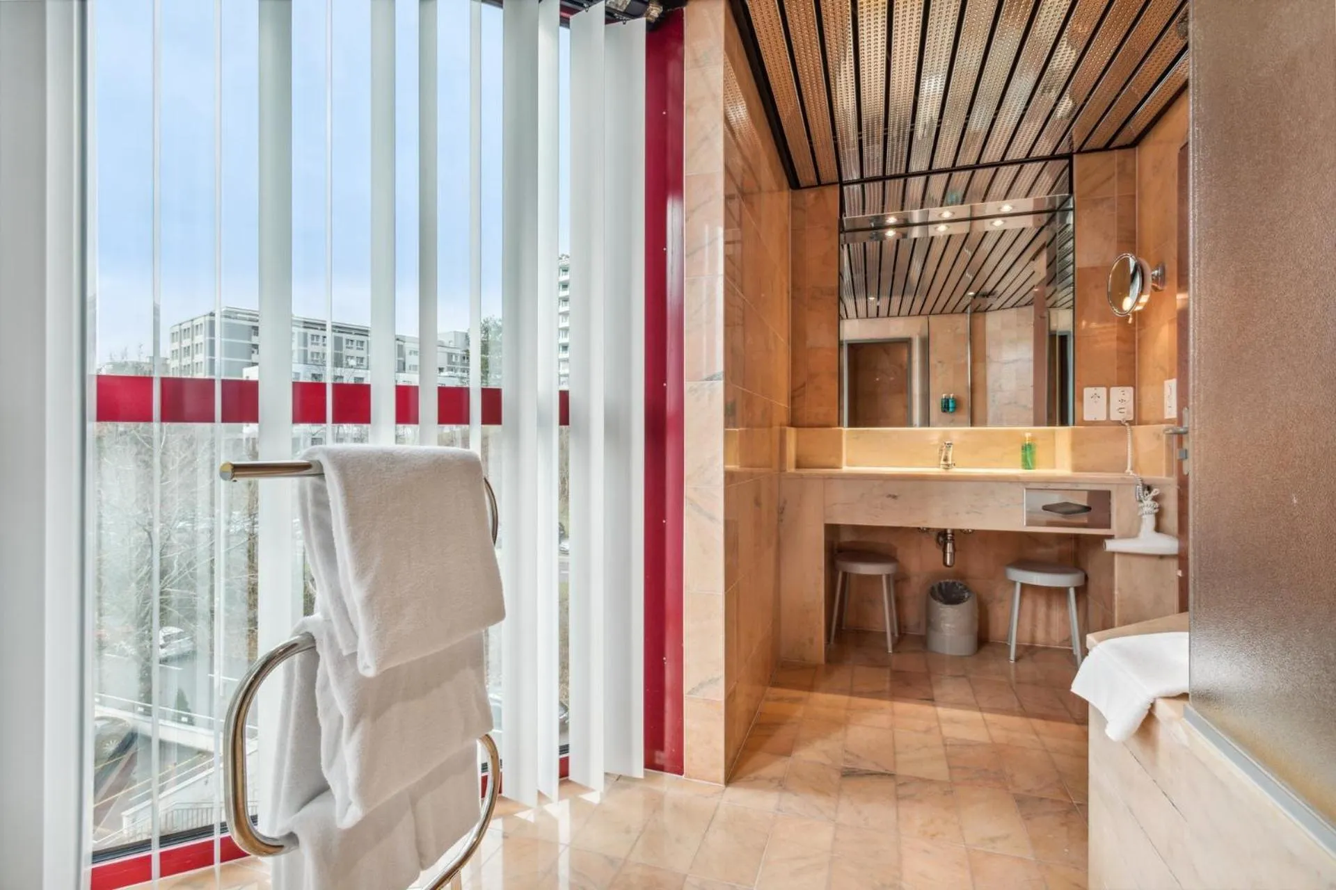 Bathroom in becozy Au Parc Retro Edition Self-Check-In Rooms & Studios Fribourg