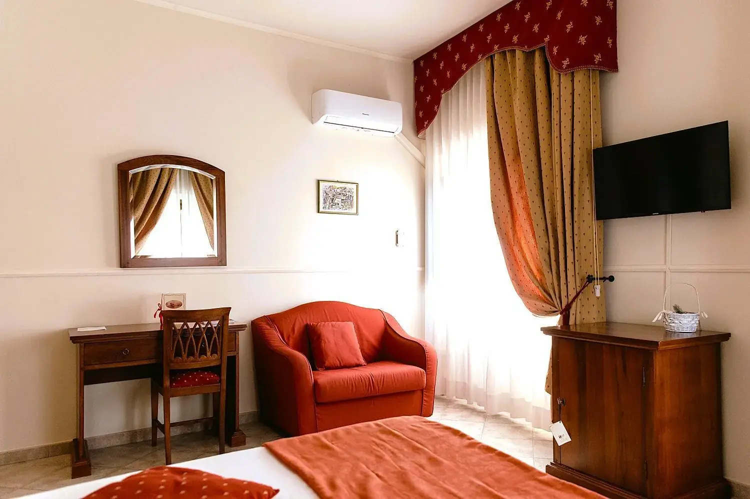 Double or Twin Room - single occupancy in Hotel Il Cavalier D'Arpino Double or Twin Room - single occupancy in Hotel Il Cavalier D'Arpino