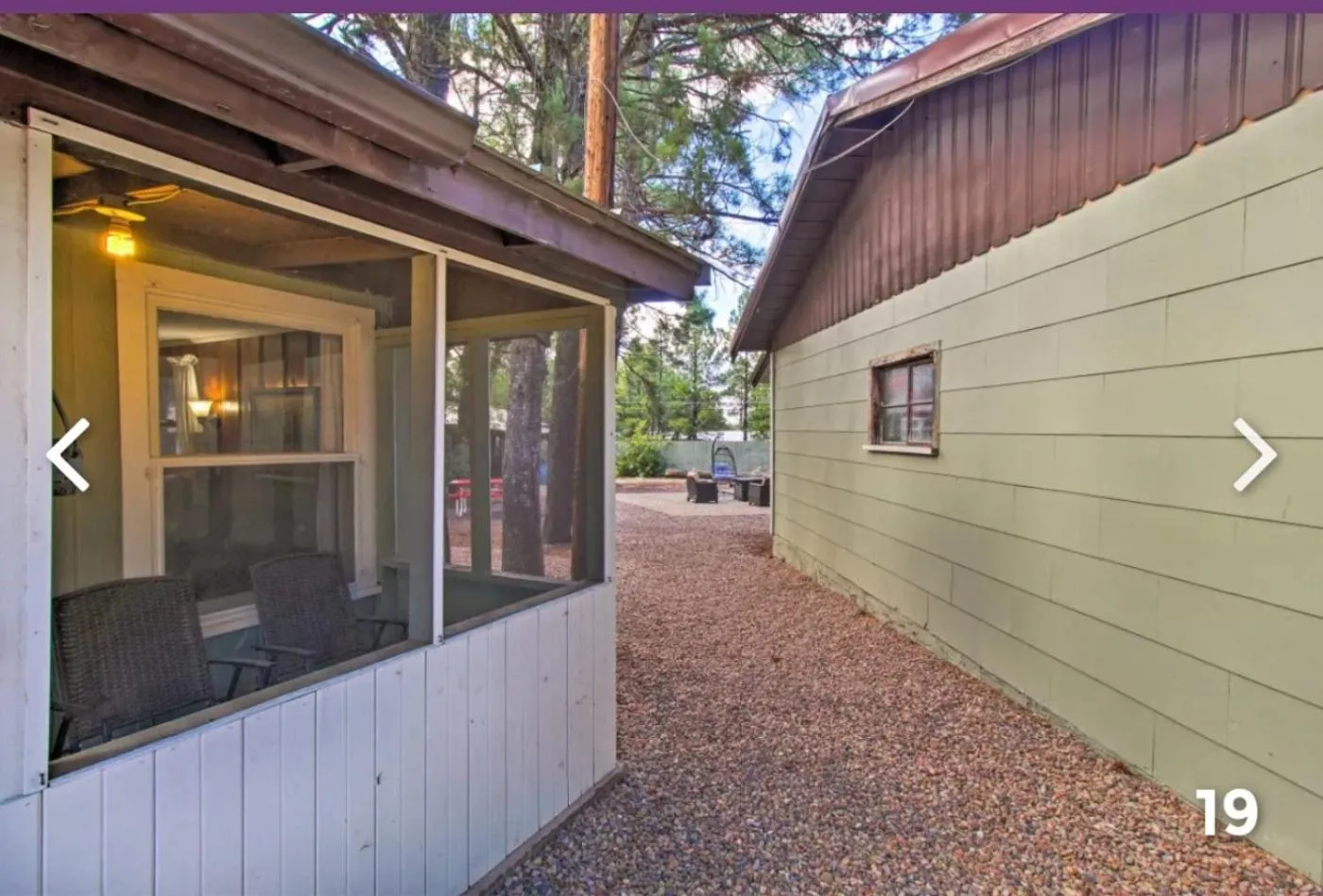 Property building in Hidden Rest Cabins and Resort