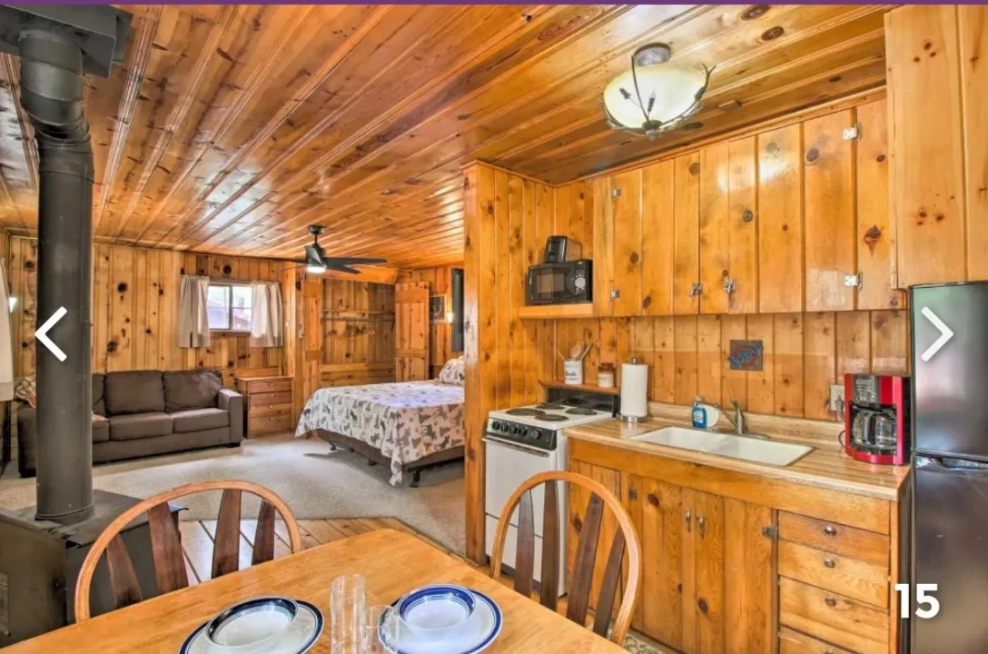 Kitchen or kitchenette in Hidden Rest Cabins and Resort