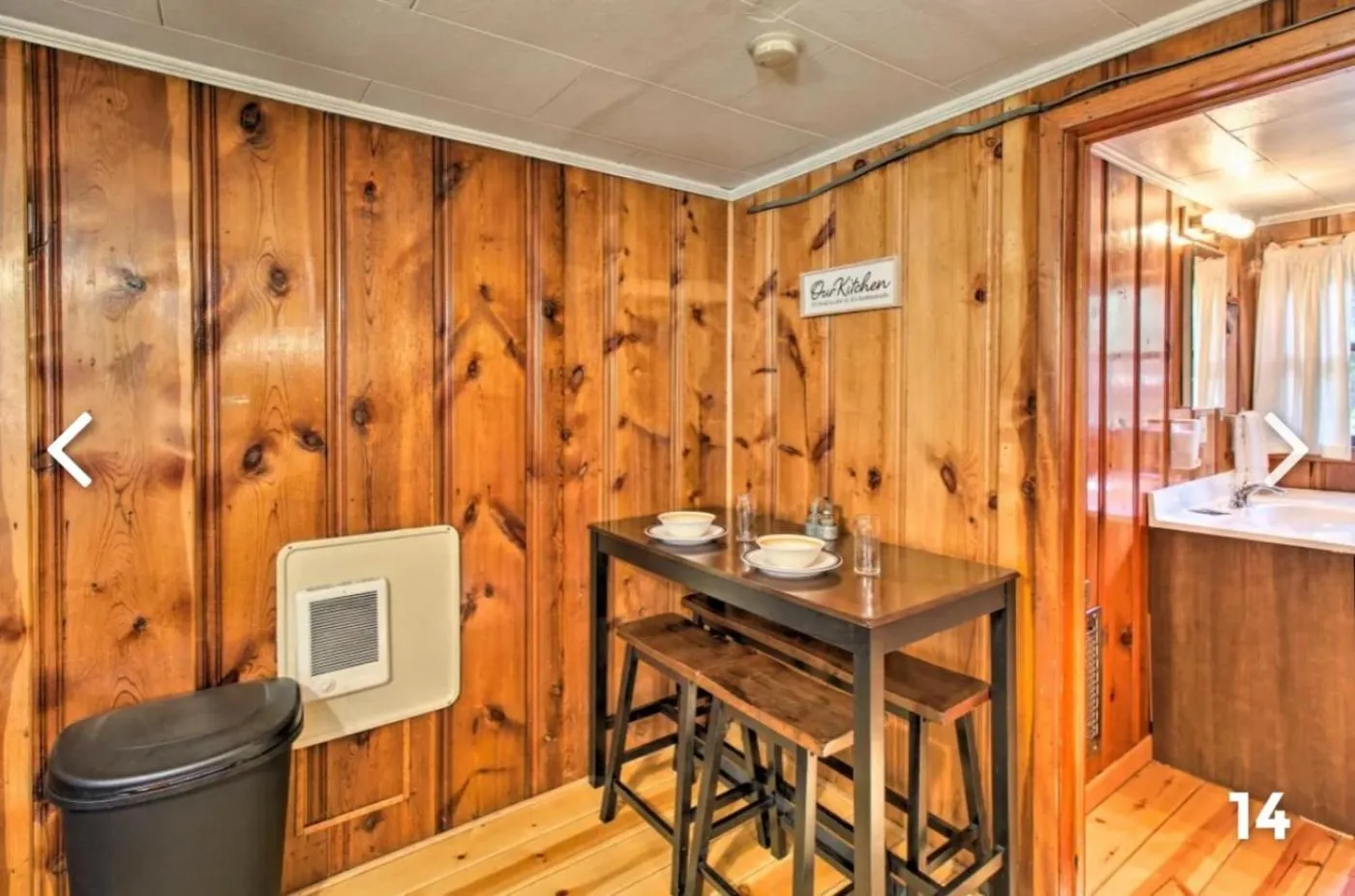 Kitchen or kitchenette in Hidden Rest Cabins and Resort