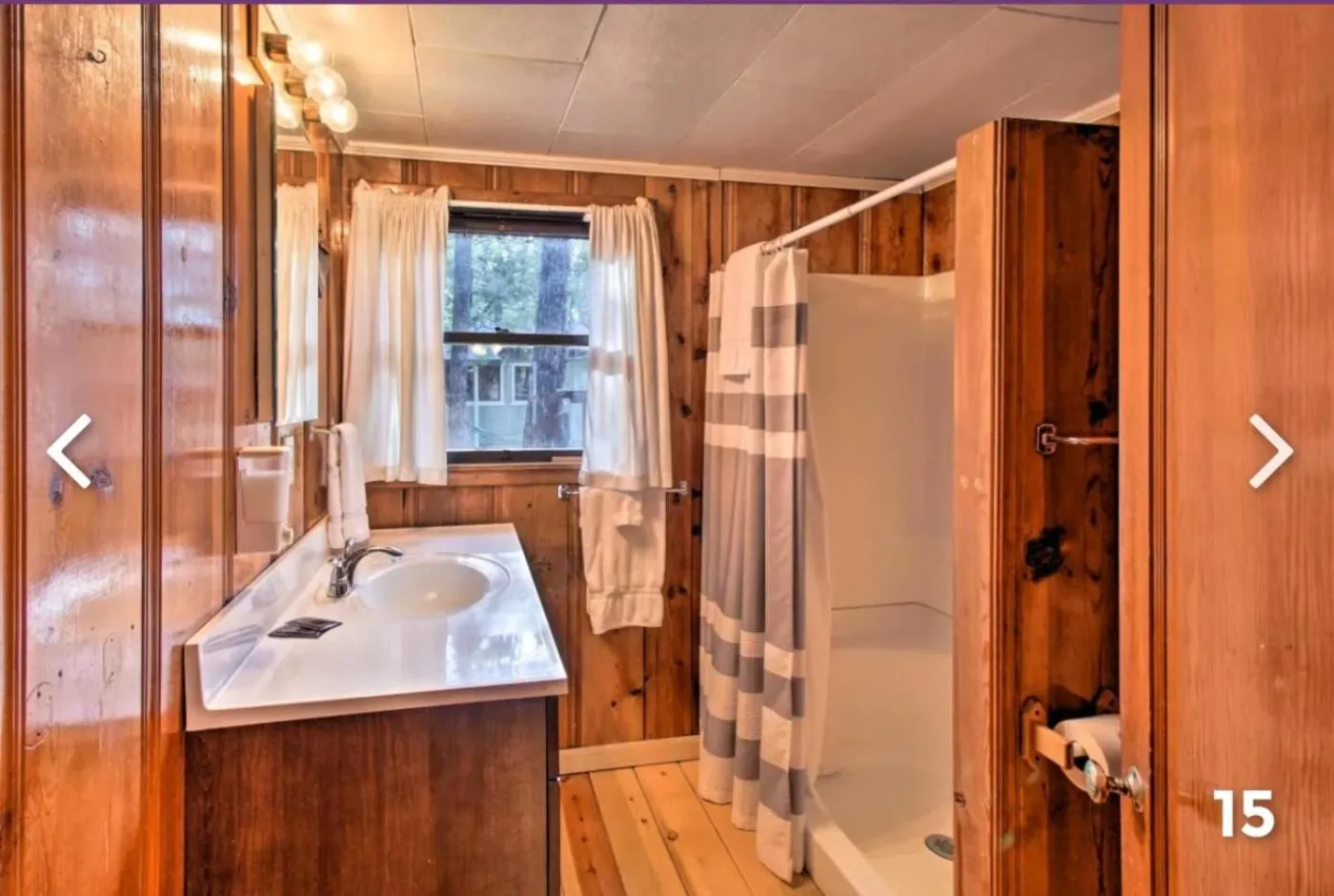 Toilet in Hidden Rest Cabins and Resort