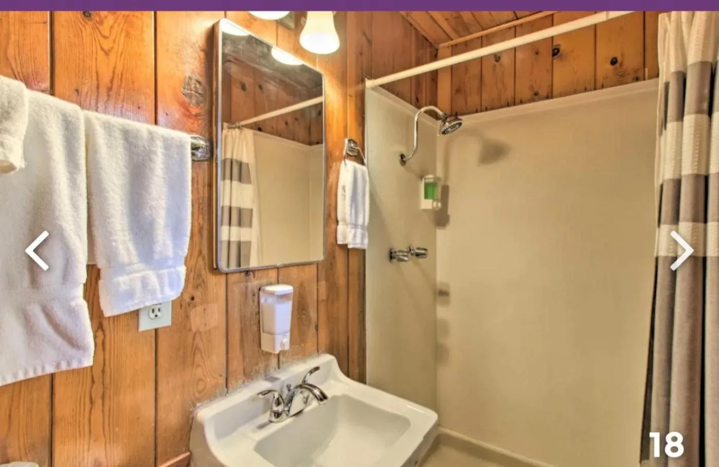 Bathroom in Hidden Rest Cabins and Resort