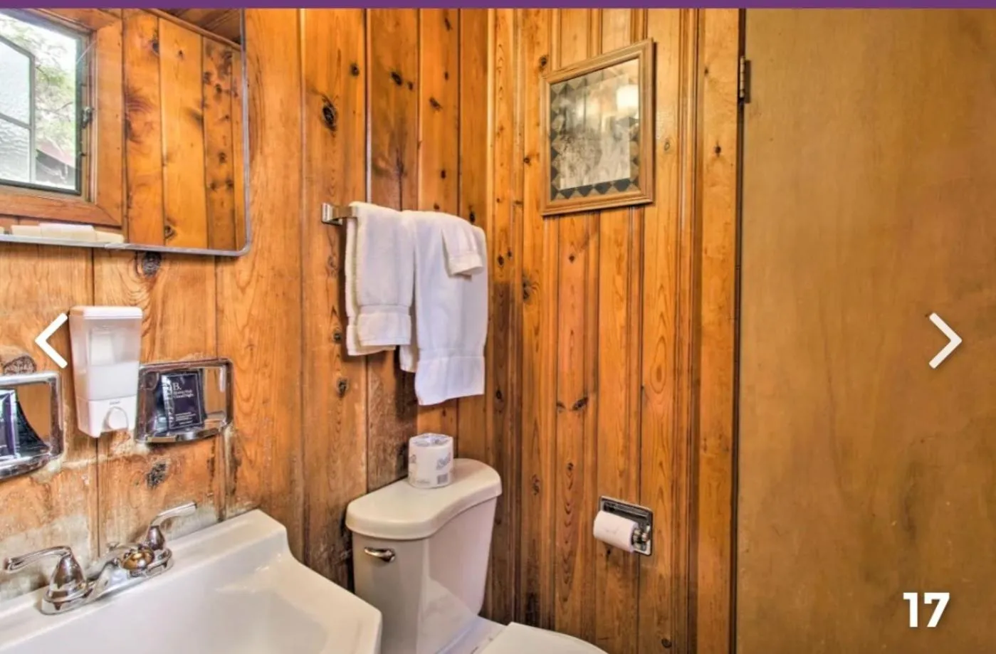 Toilet in Hidden Rest Cabins and Resort