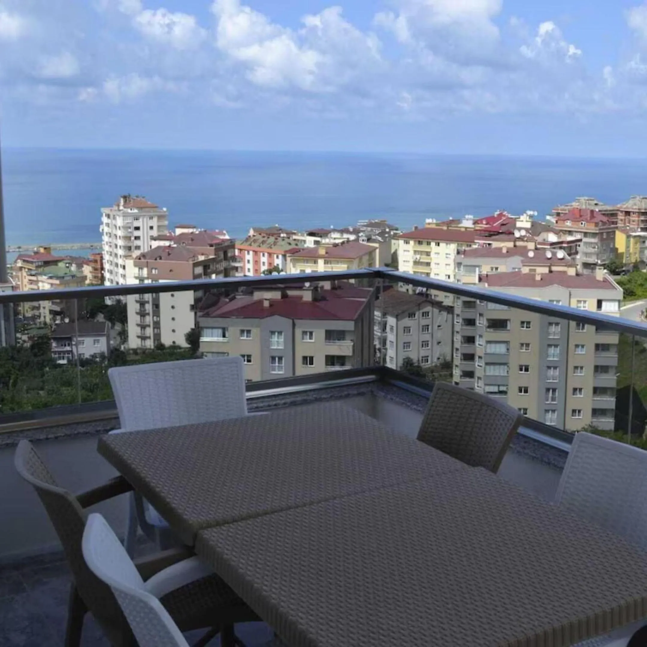 Shahin Golden Hotel الصقر الذهبي للشقق الفندقية