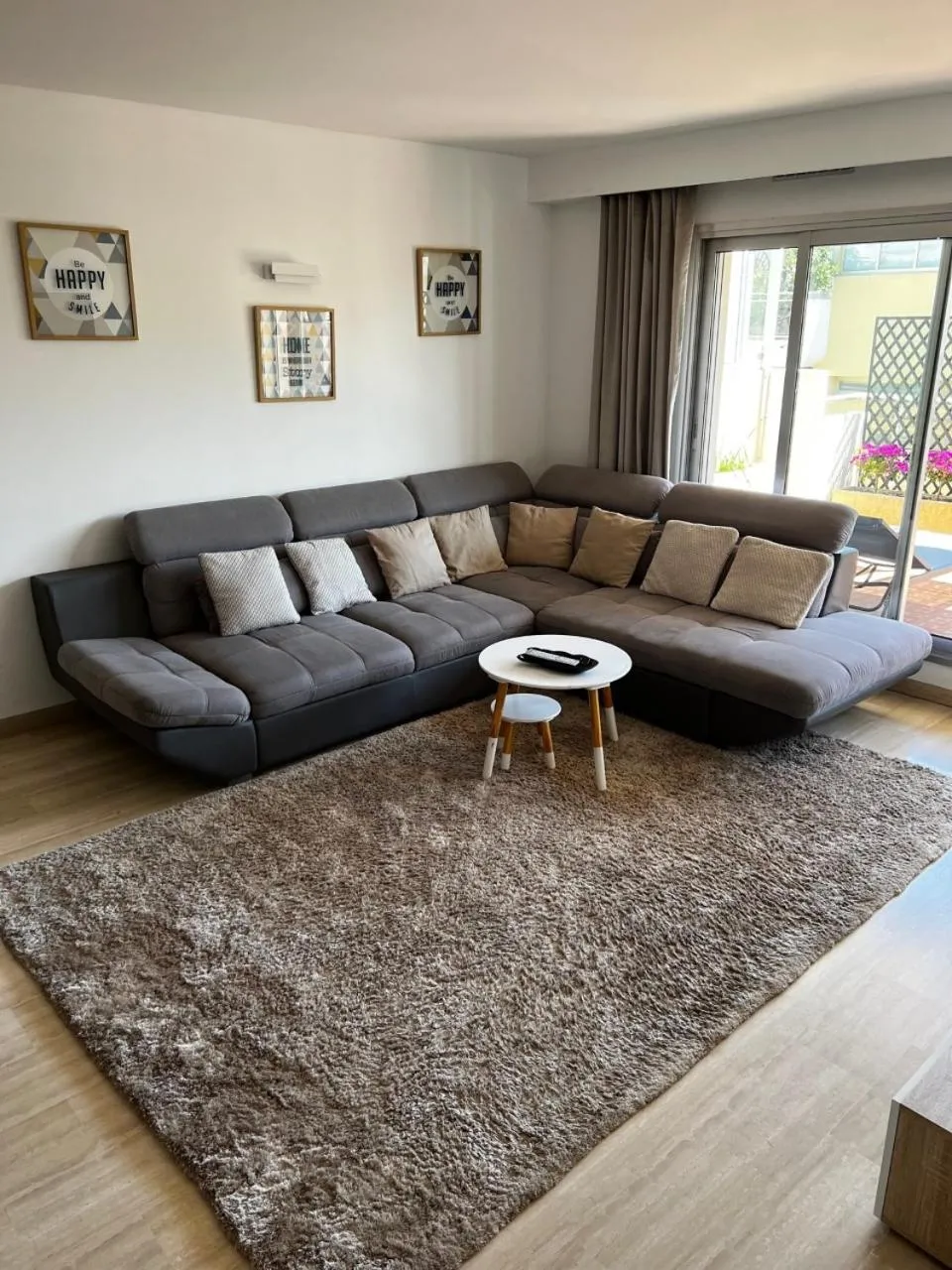 Living room in Top-of-range appartment of 90m2 & 20m2 of sunny terrace, 2min from sea