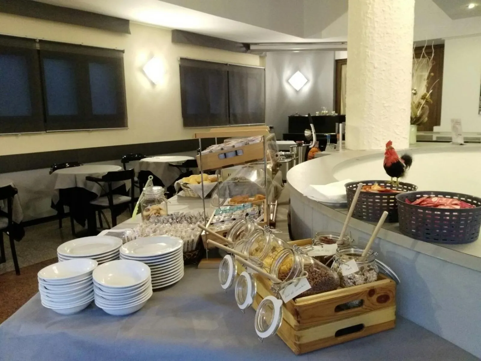 Buffet breakfast in Croce Bianca