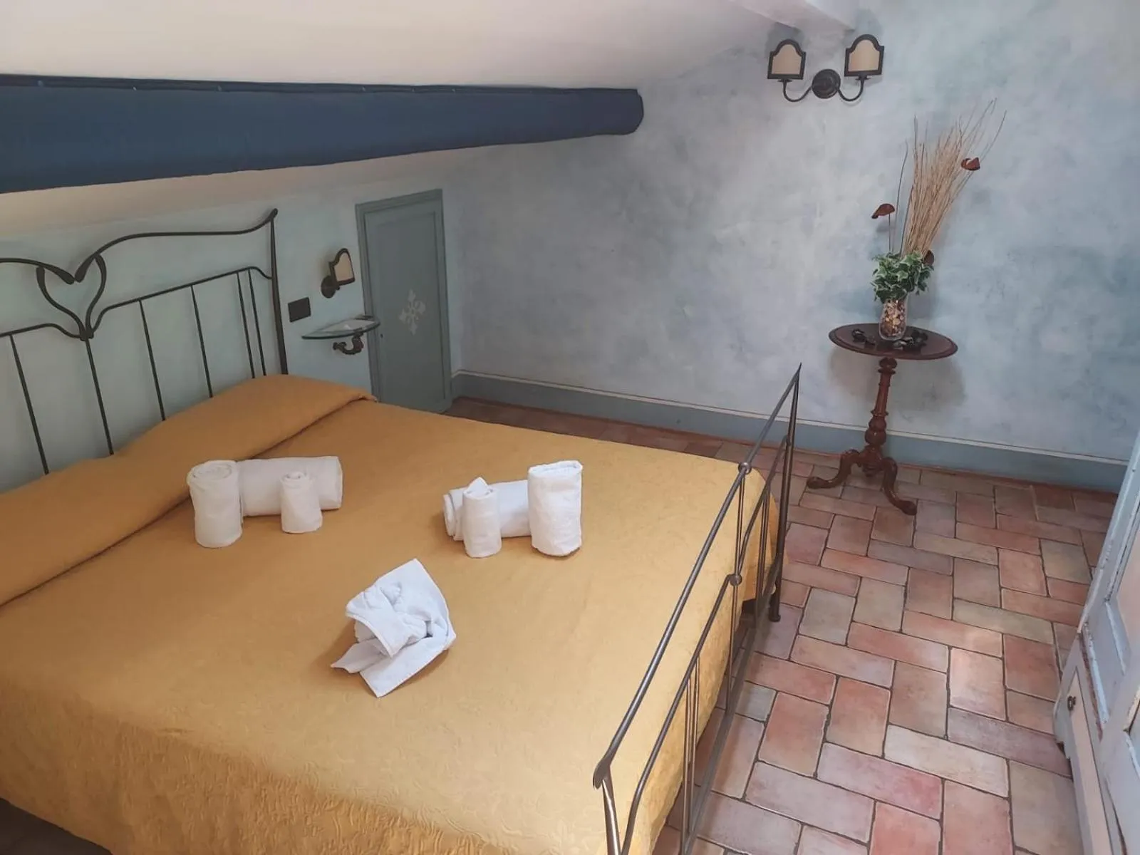 Bed in B&B Baldovino di Monte