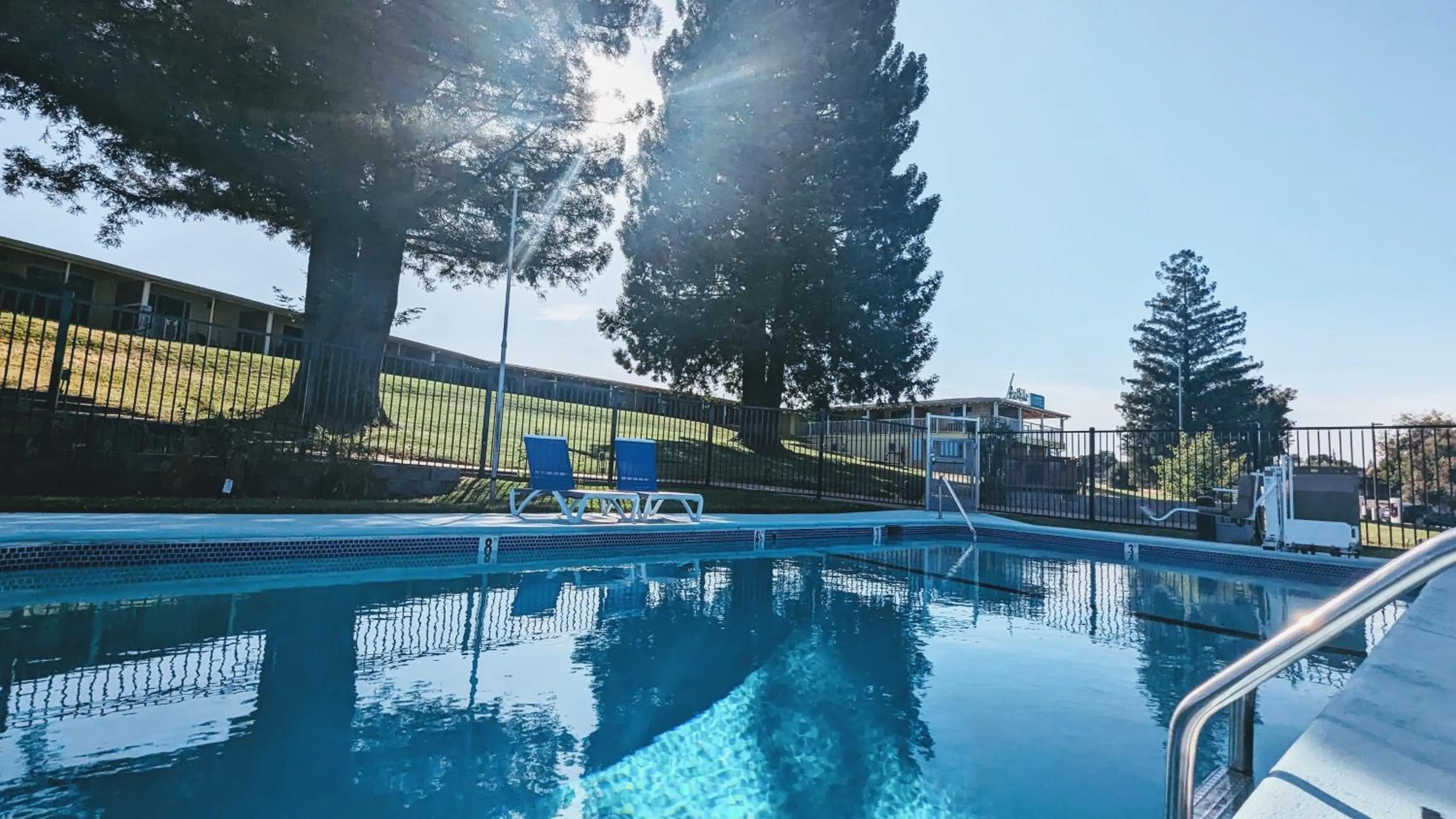 Property building in Foothills Motel