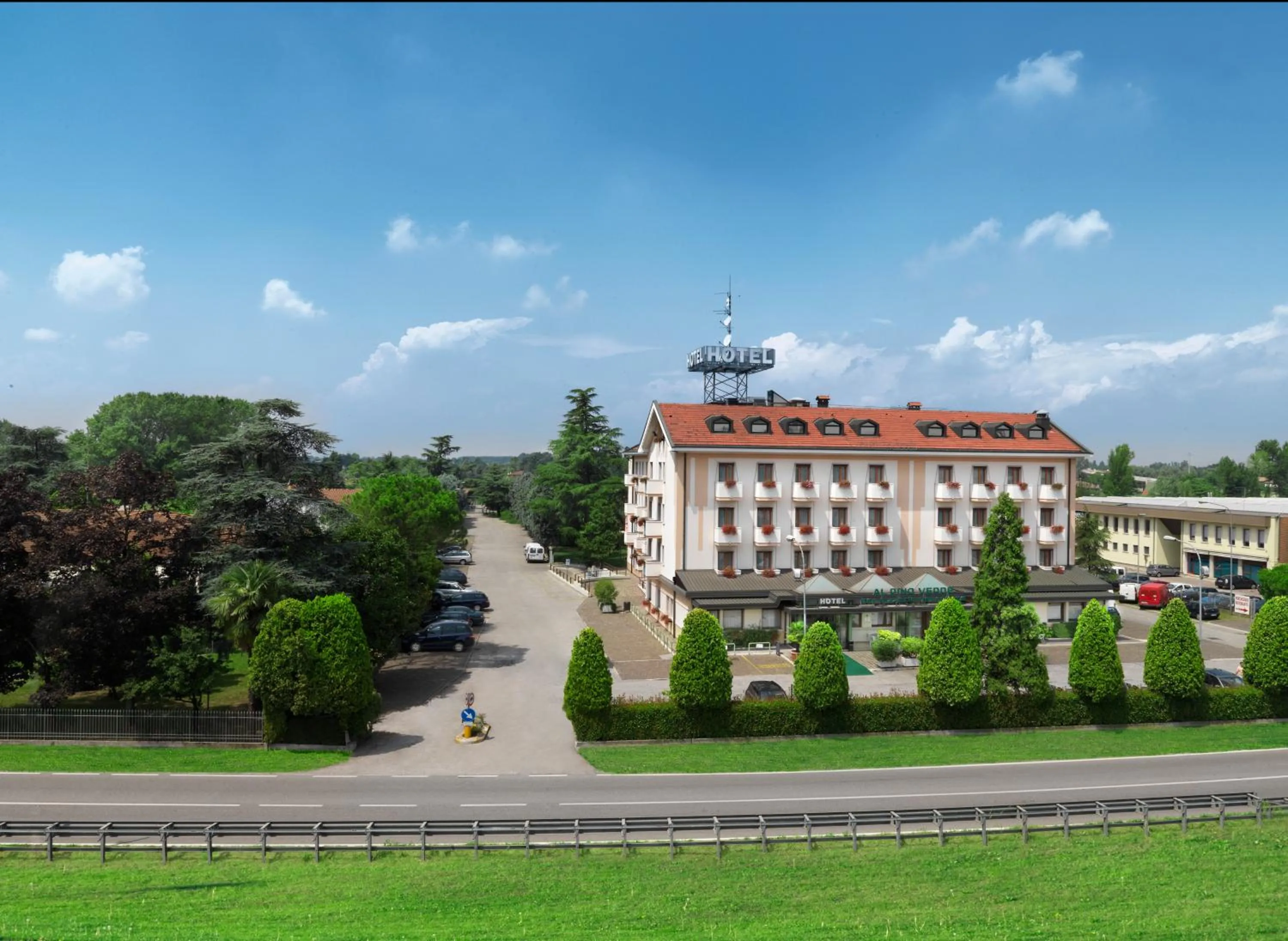 Neighbourhood in Hotel Al Pino Verde