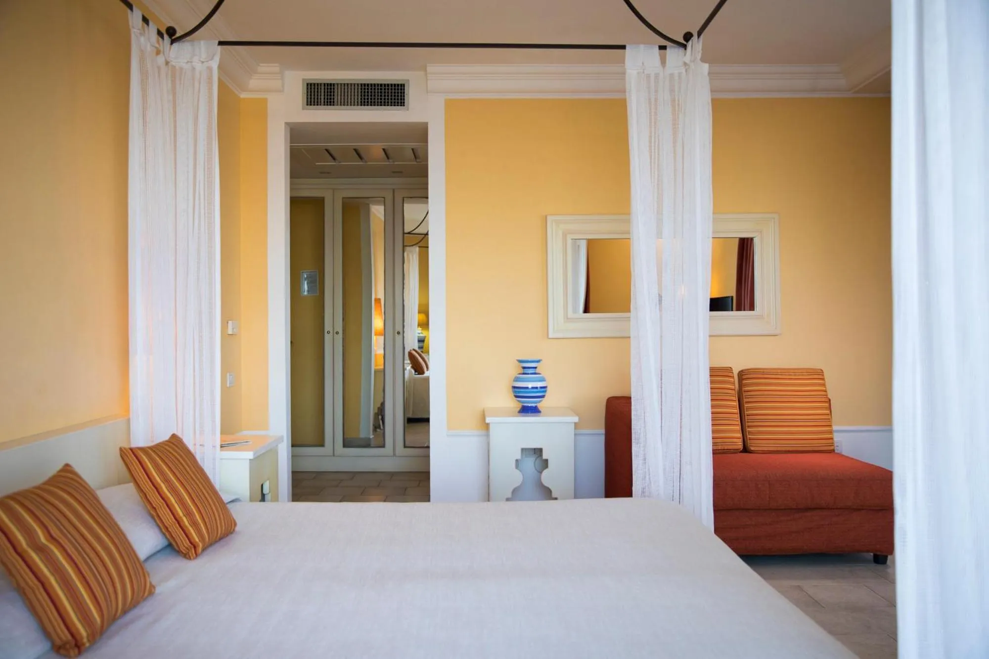 Bed in Lu' Hotel Riviera - Carloforte