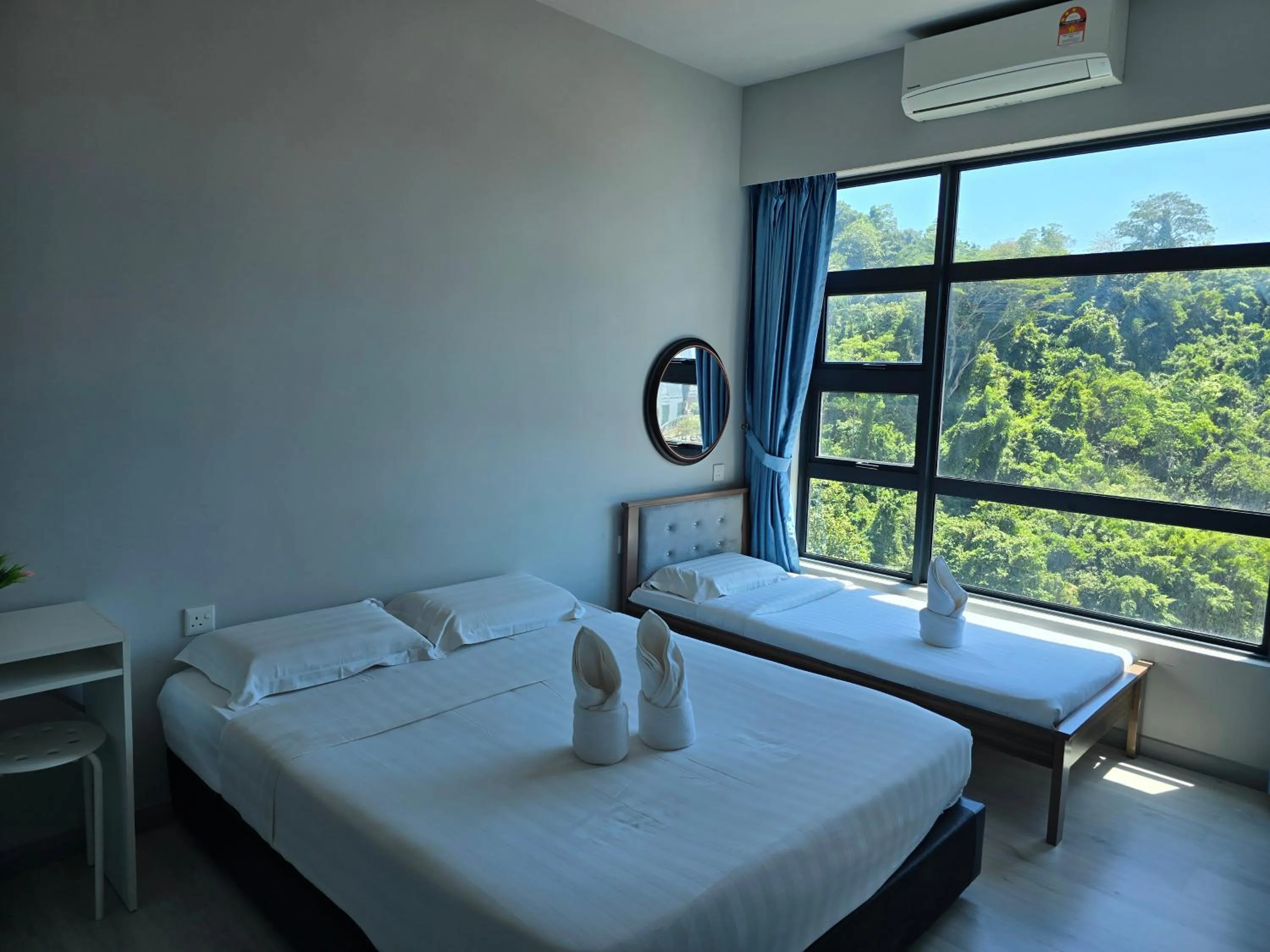 Bedroom, Bed in Nana Homestay - Jesselton quay