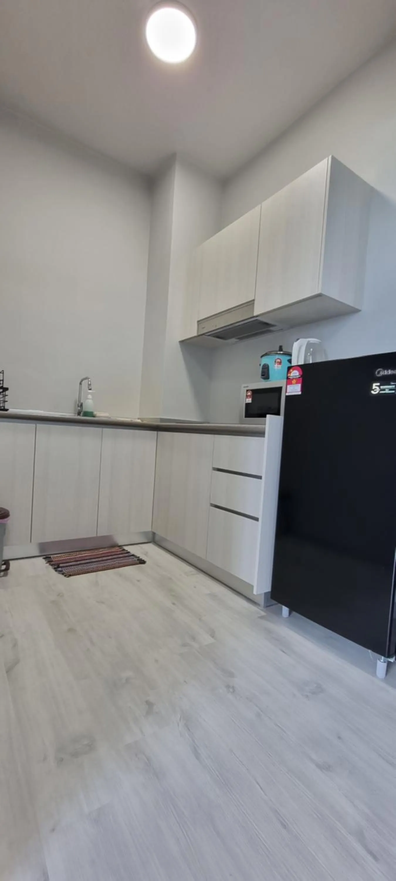 Kitchen or kitchenette in Nana Homestay - Jesselton quay