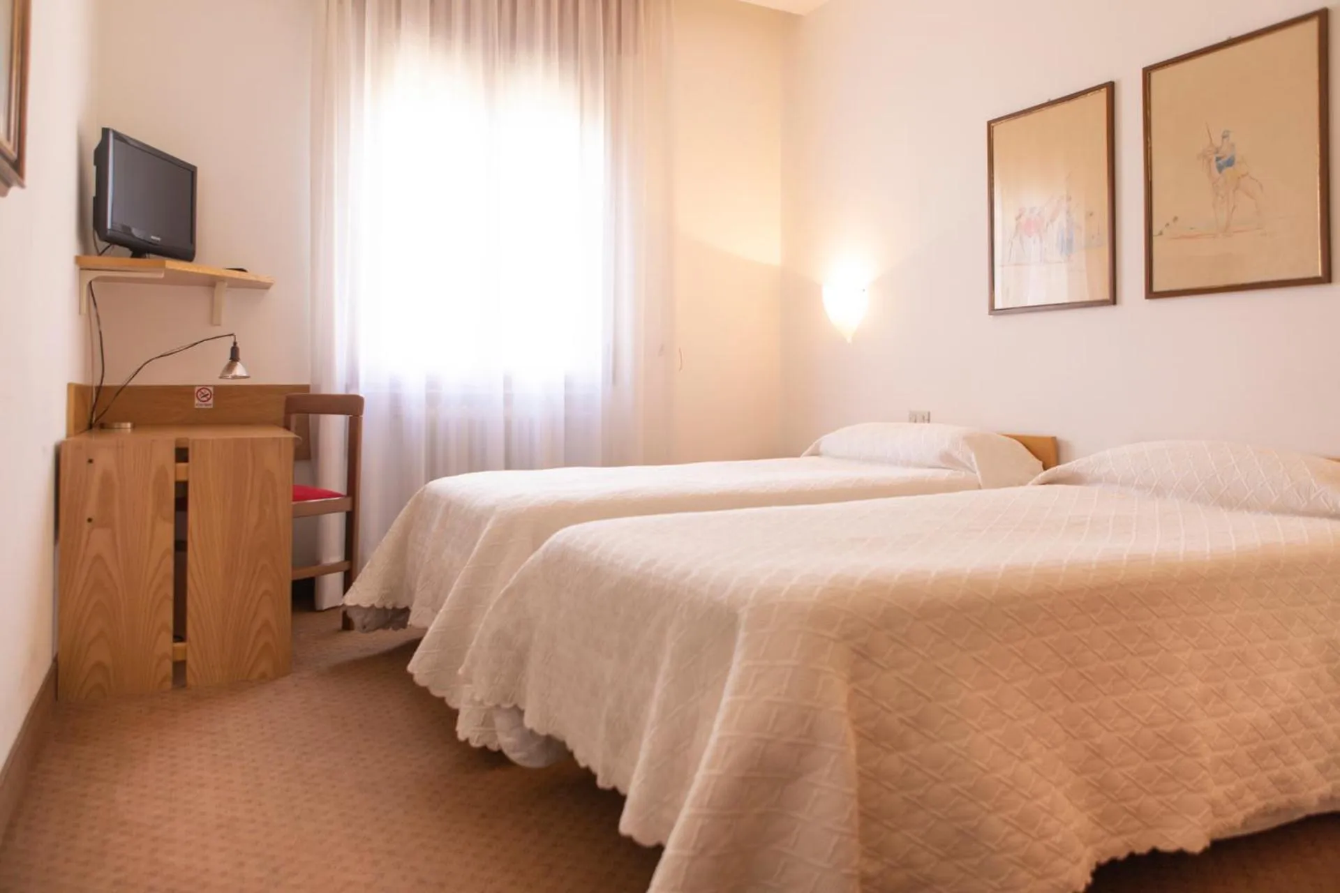 Bedroom, Bed in Hotel Due Mori