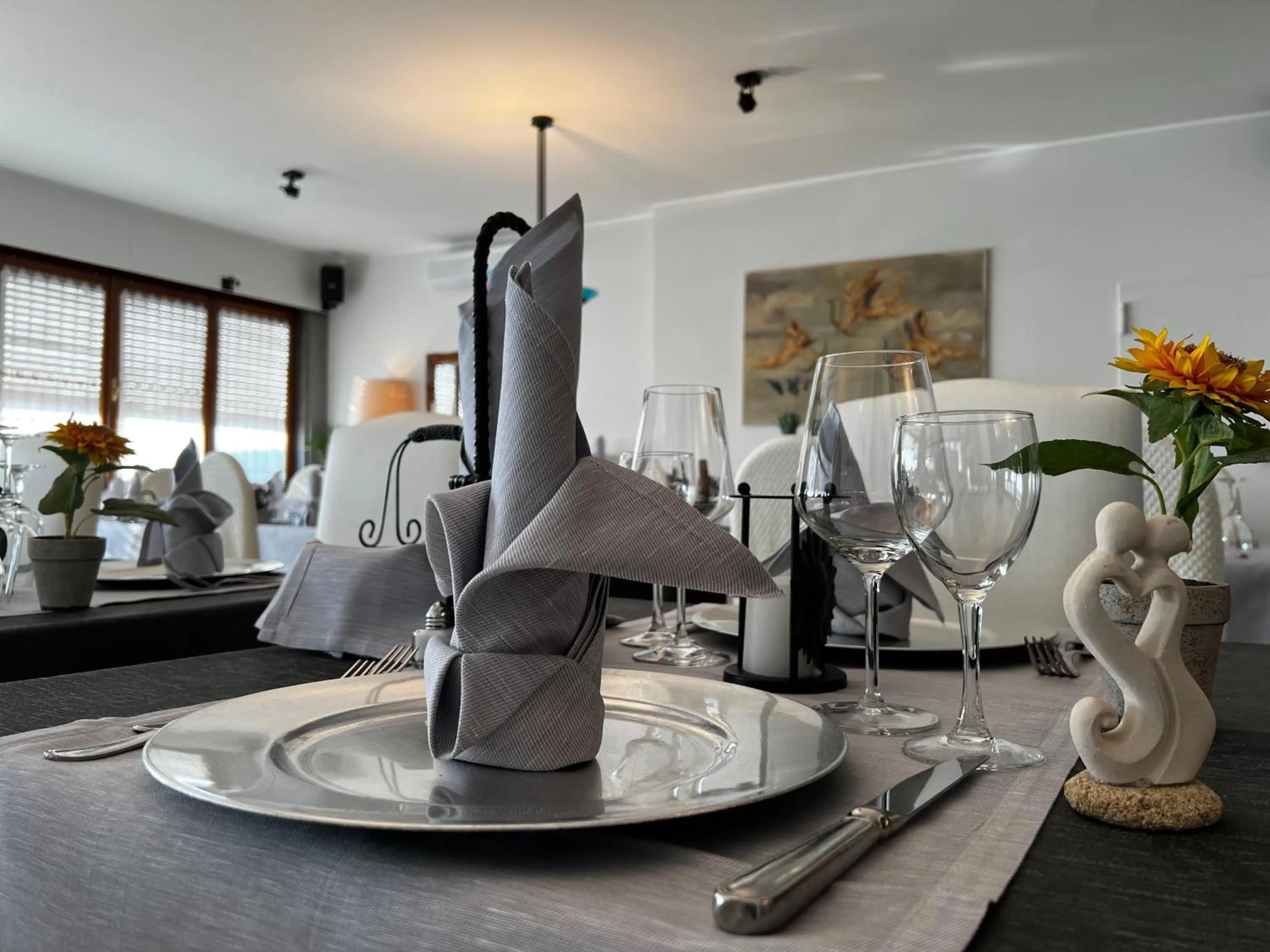 Restaurant/places to eat in Aurora