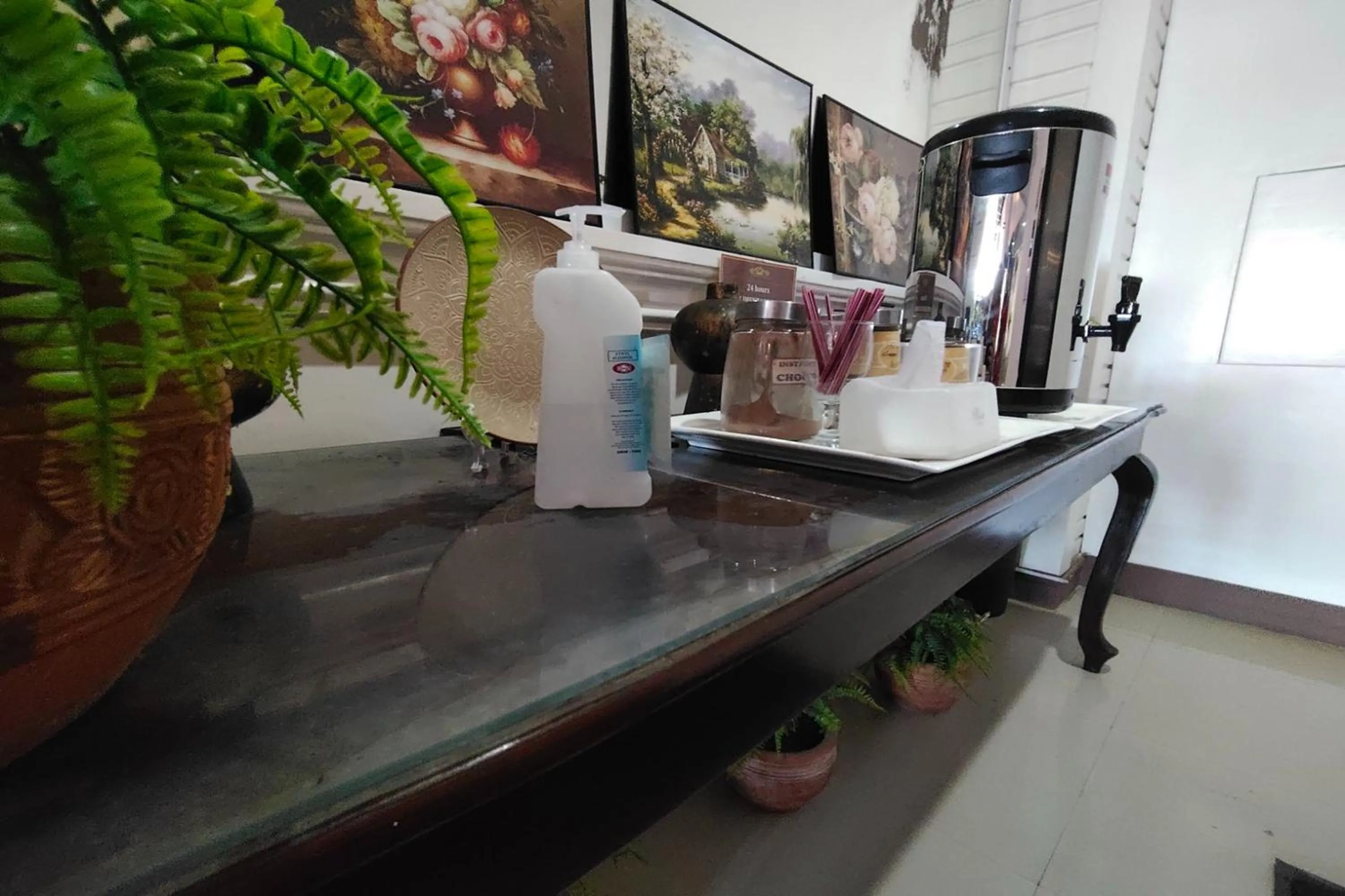 Coffee/tea facilities in Bergamo Hotel Lingayen