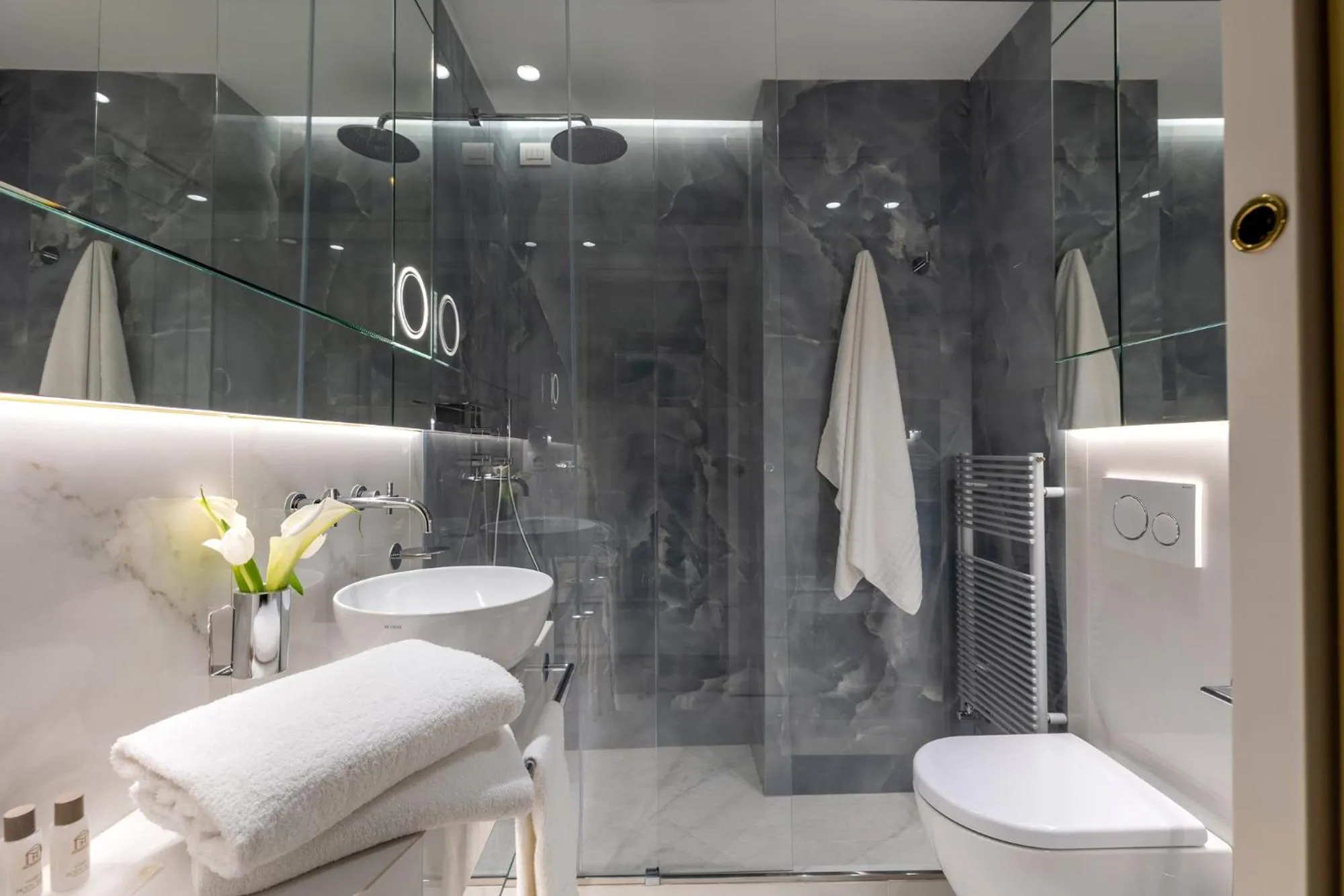 Bathroom in Hotel Tiffany's