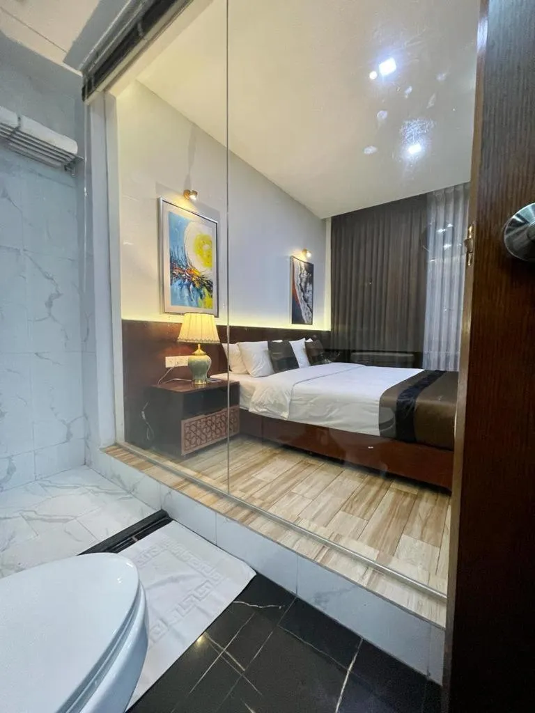 Bathroom, Bed in Empyrean Dhaka City Centre