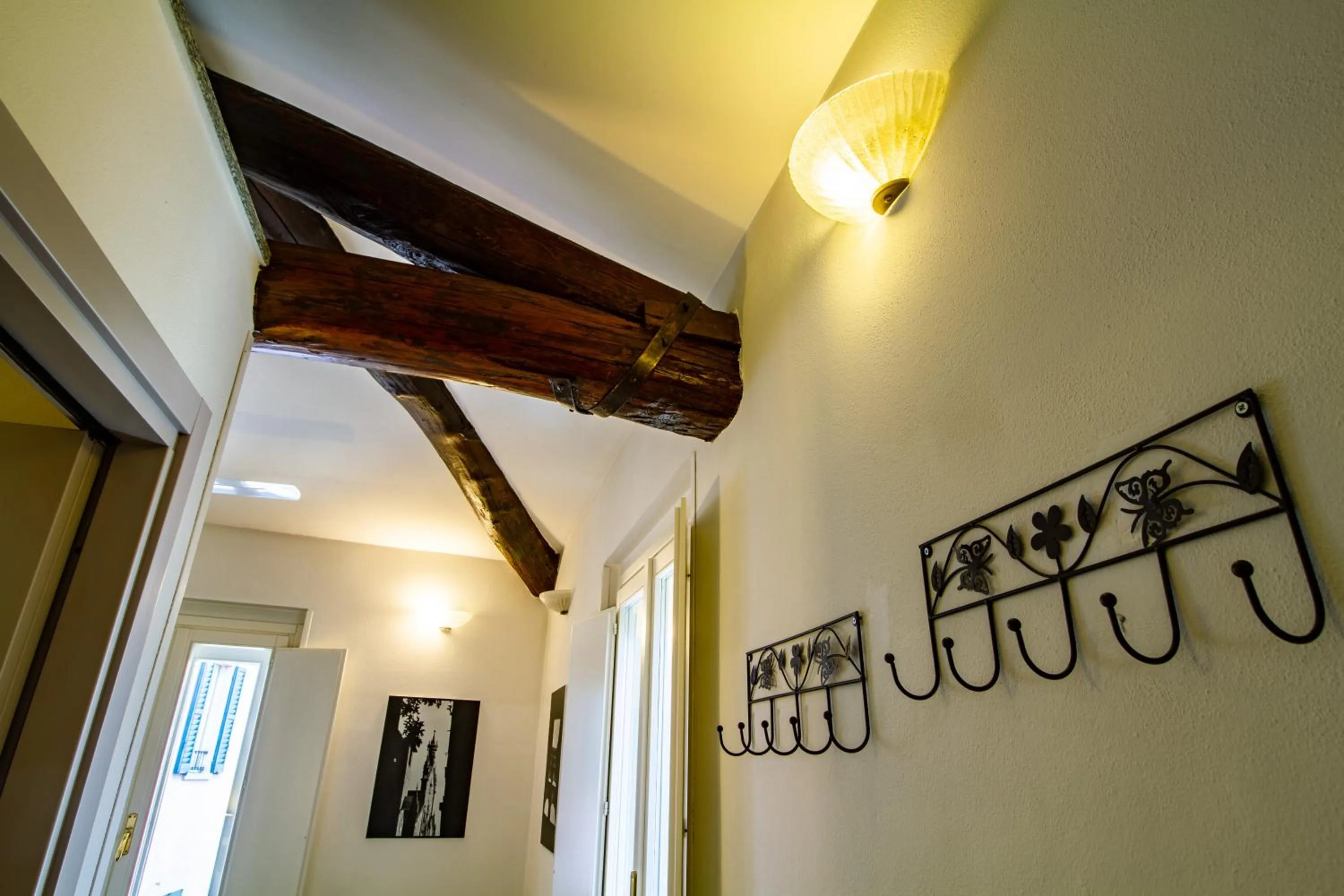 Photo of the whole room in In Riva Al Lago