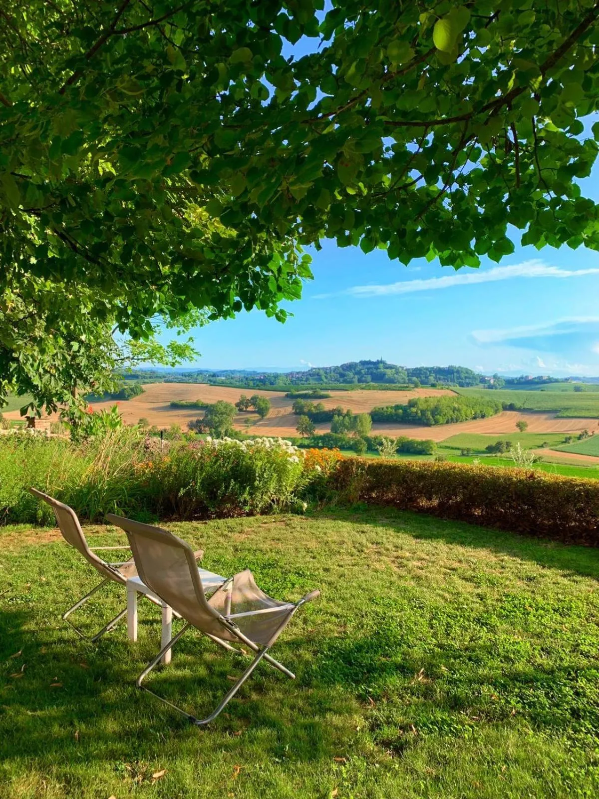 Garden in Relais Castello di Razzano