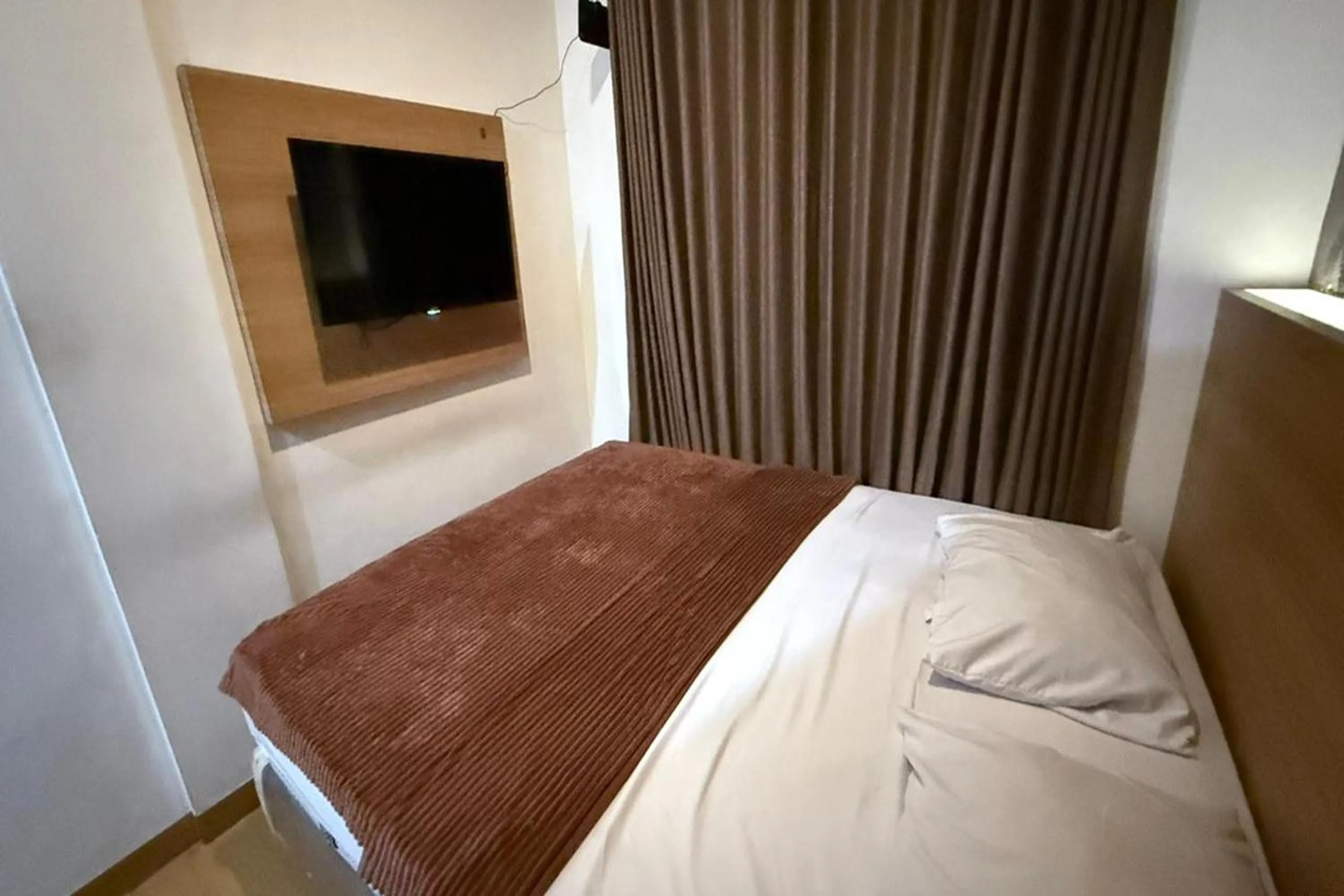 Bed in Senayan Suites