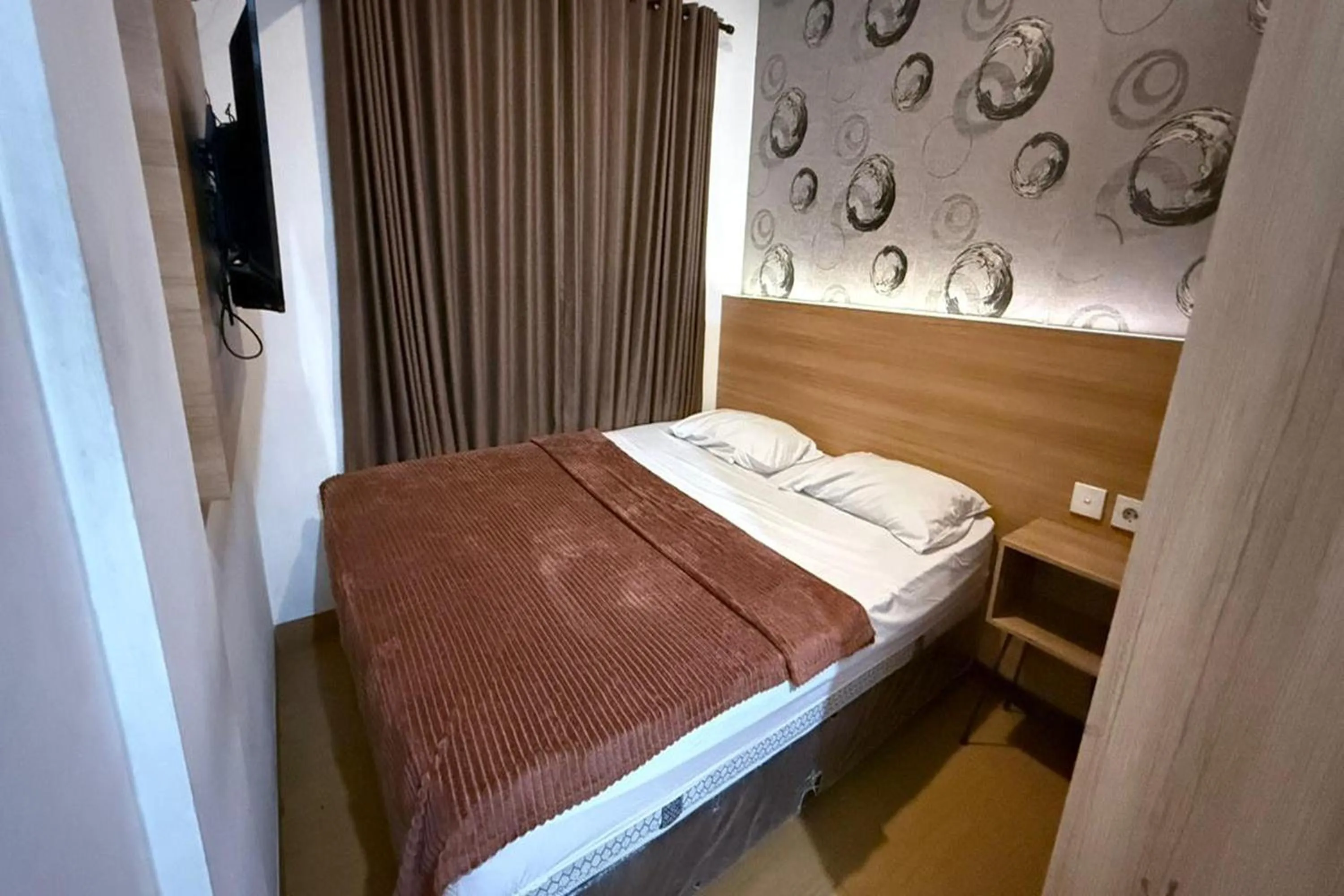 Bed in Senayan Suites