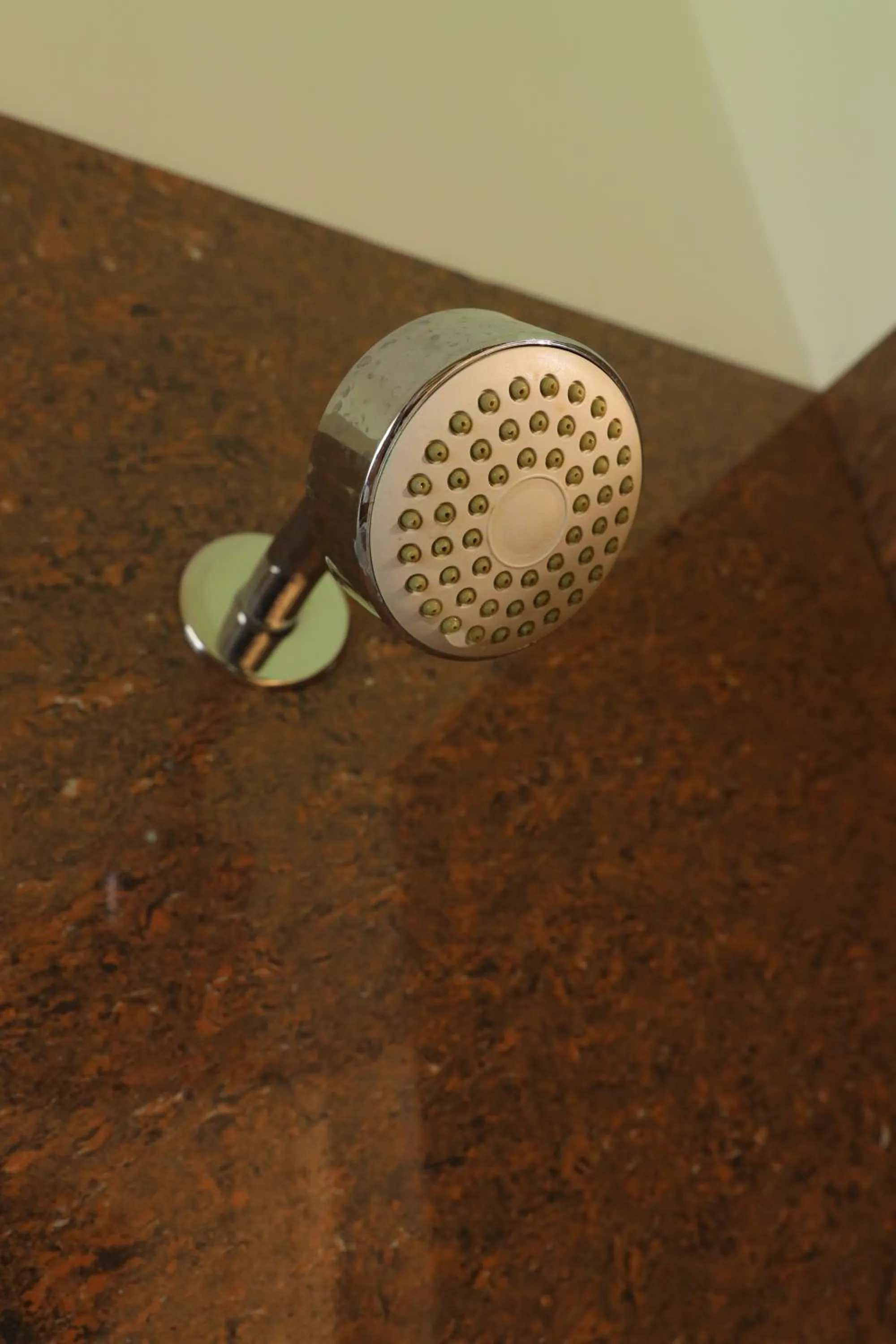 Shower in La Smart Stays