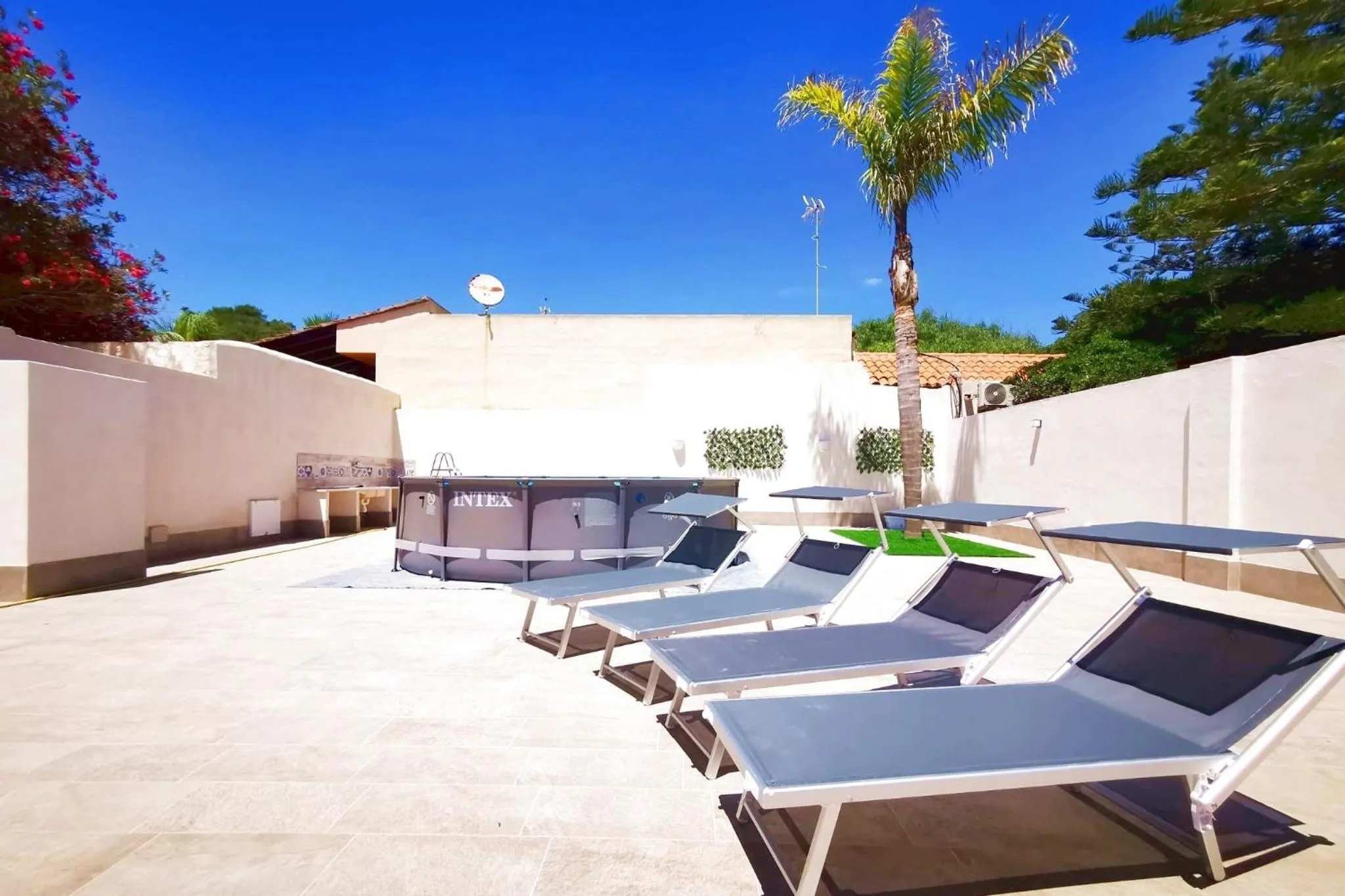 Patio in Villa Blue Sea - Xenia Sicily Villas