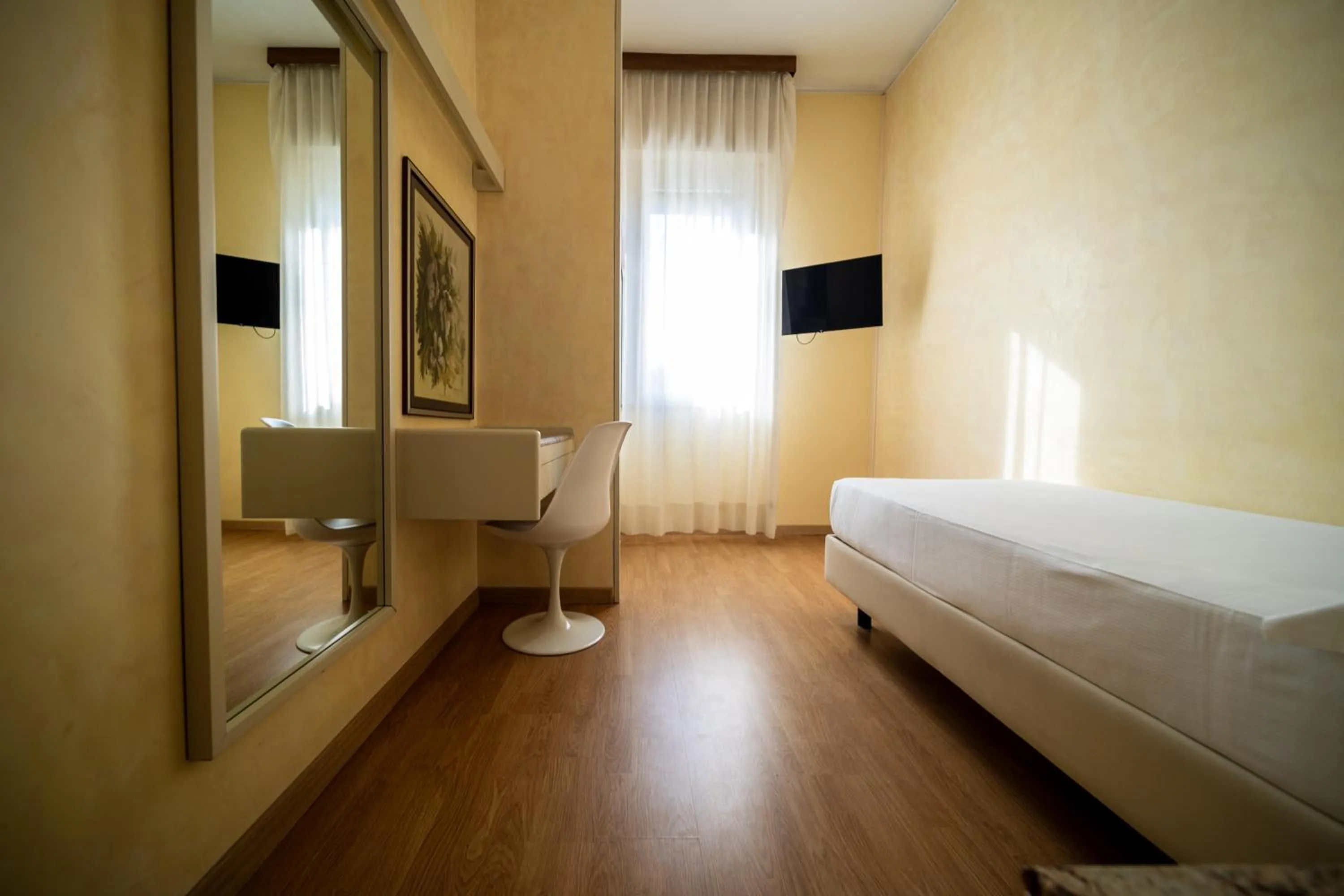 TV and multimedia, Bed in Hotel Rosabianca