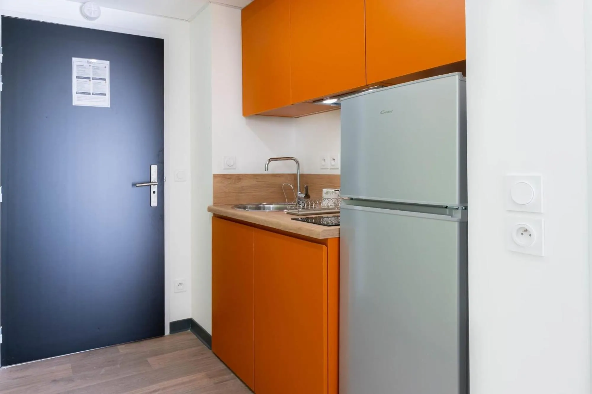 Kitchen or kitchenette in Kabane Montpellier