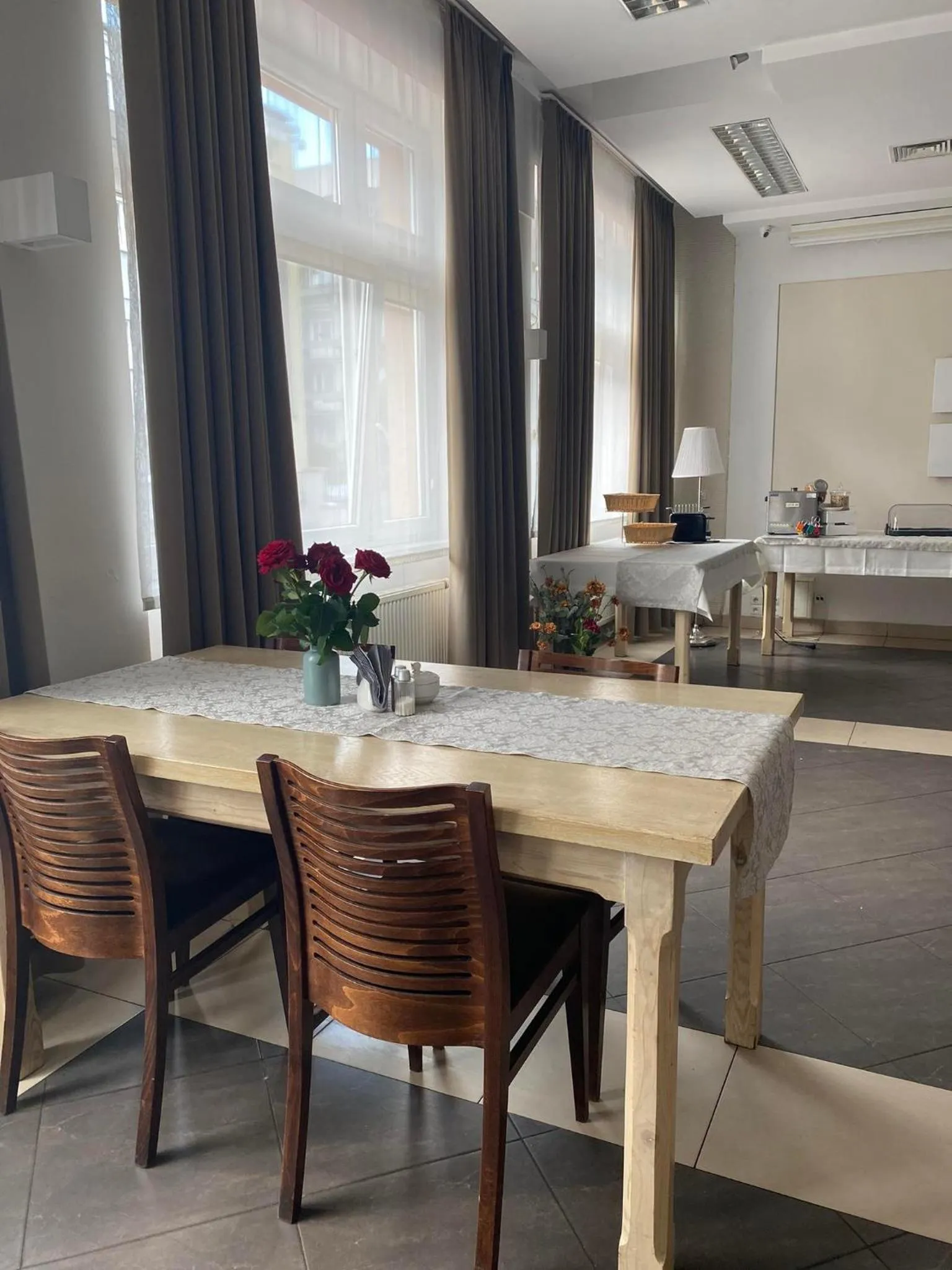 Restaurant/places to eat in Hotel Alpex