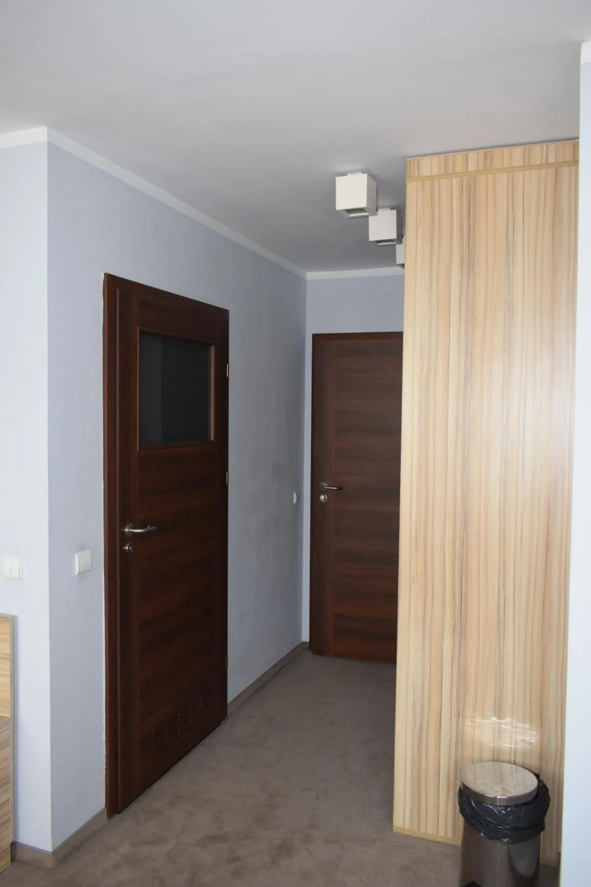 Communal lounge/ TV room in Hotel Alpex