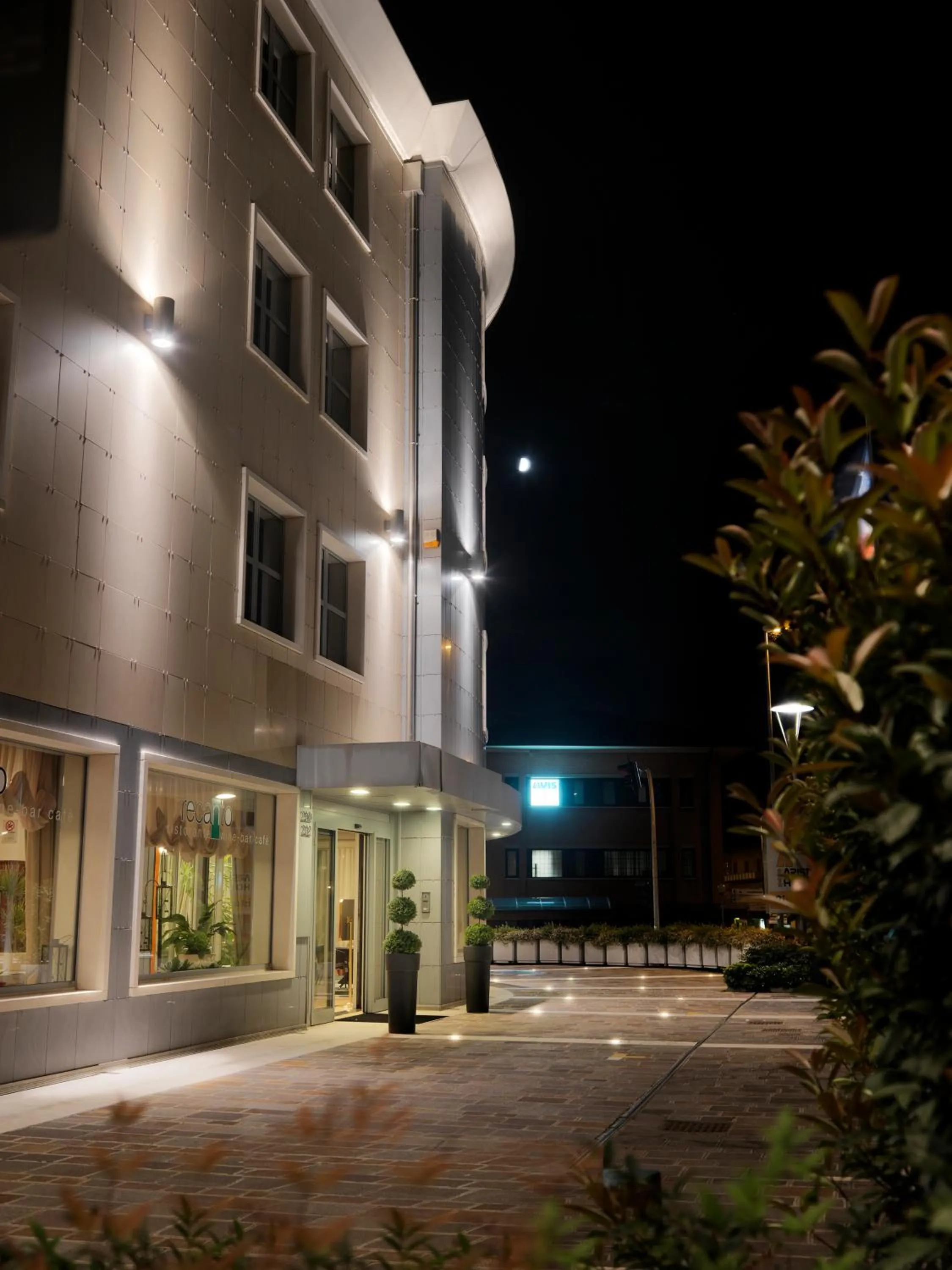 Night in Hotel Ariston