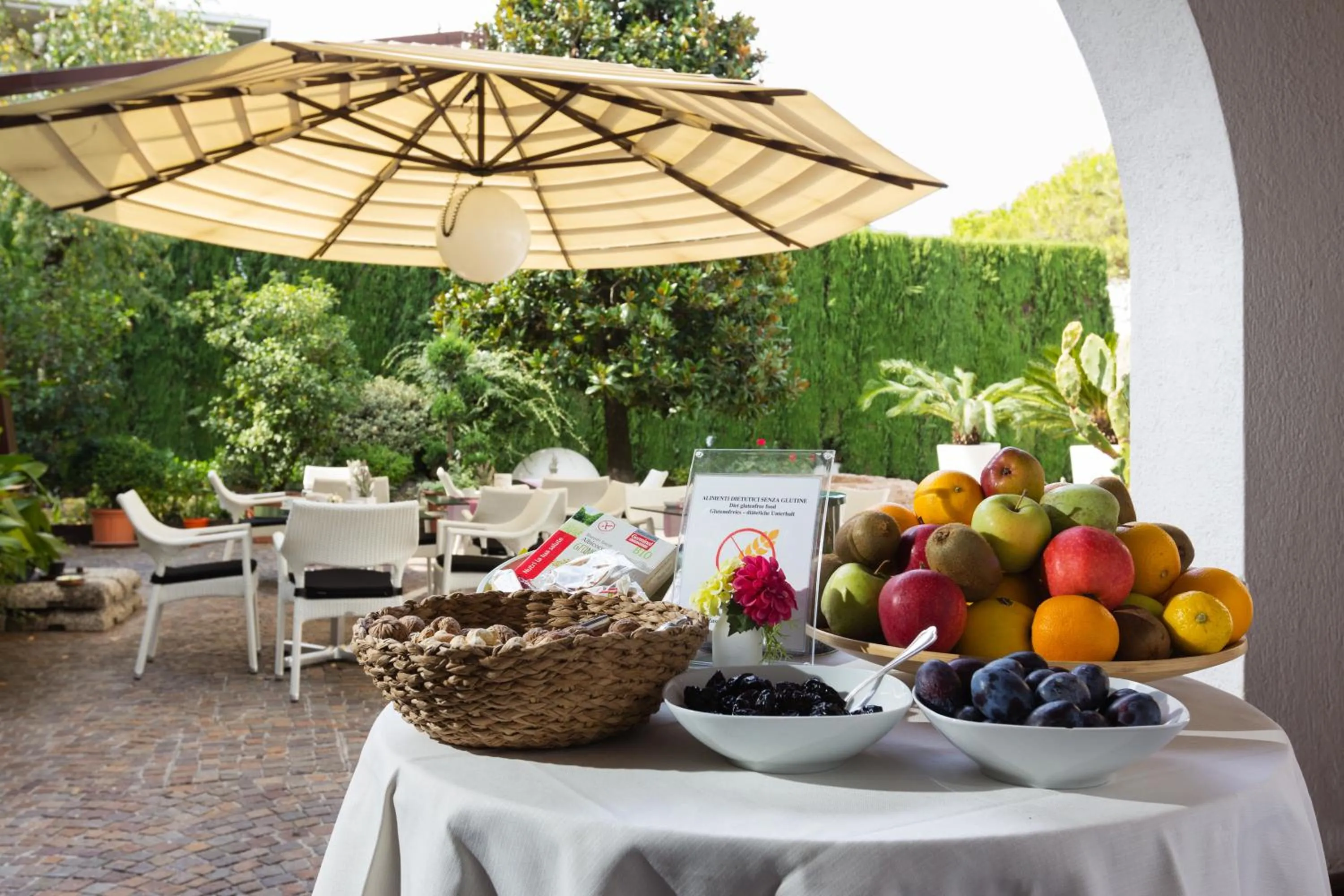 Restaurant/places to eat in Hotel Prata Verde