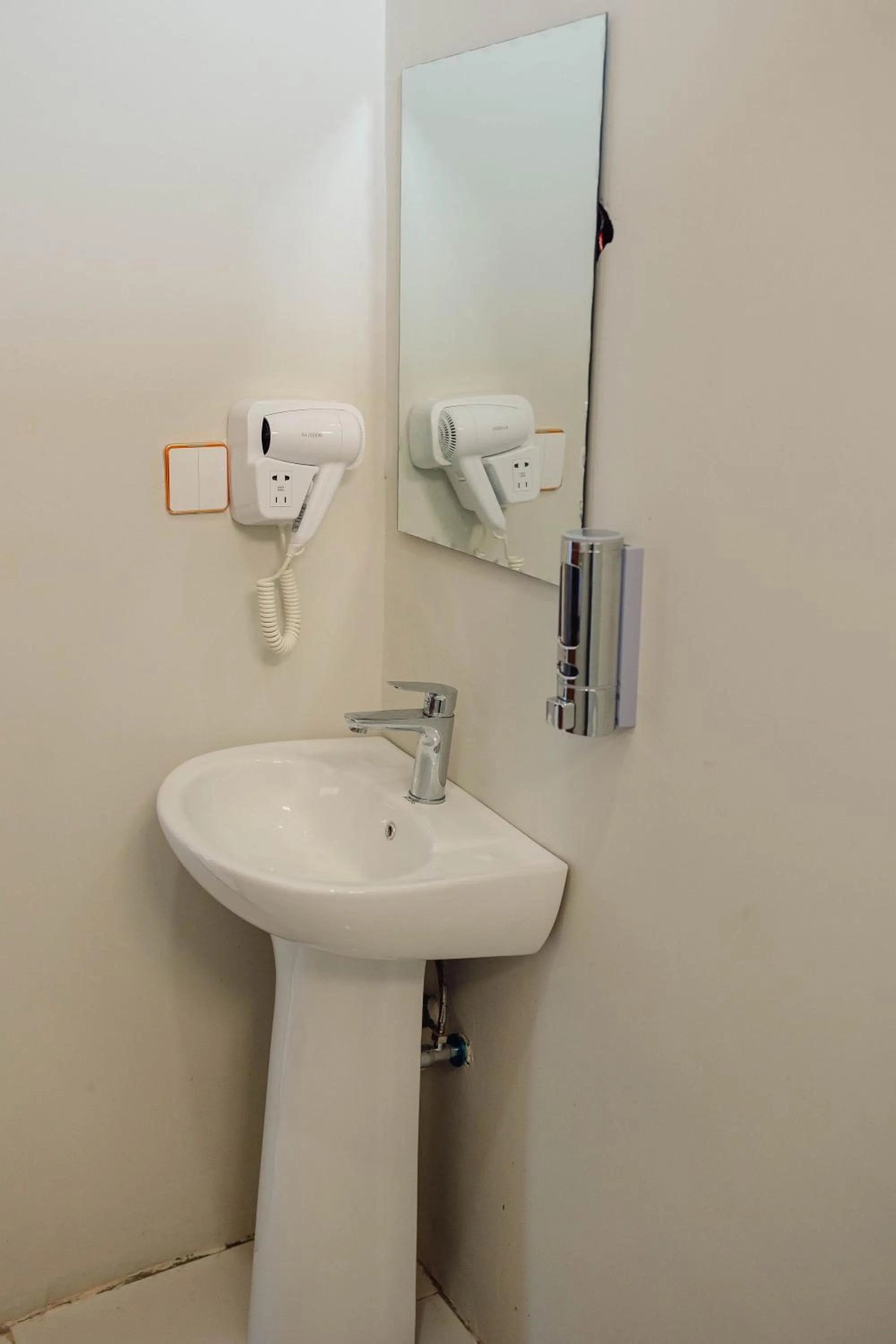 Bathroom in Ocean Breeze Hotel