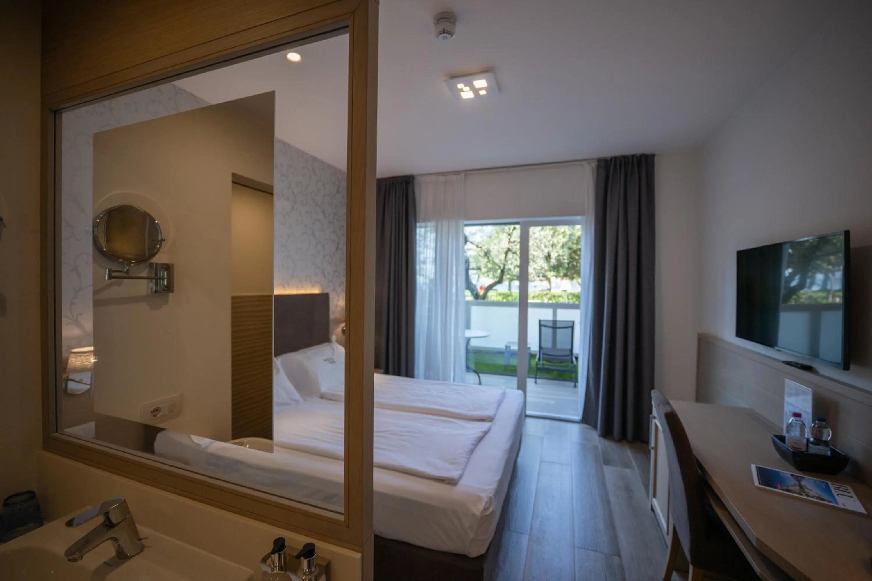 Photo of the whole room in Hotel Bellariva