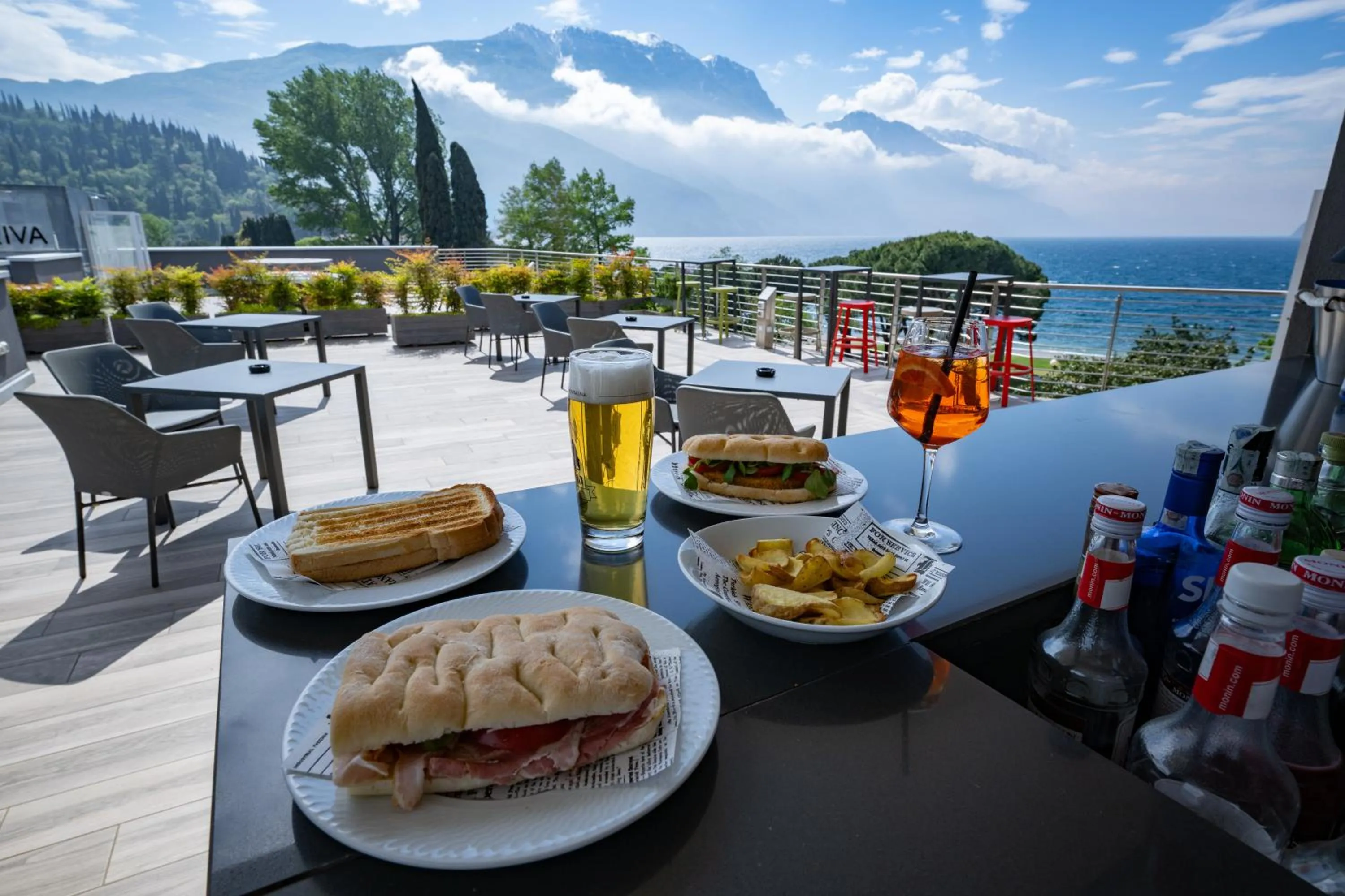 Restaurant/places to eat in Hotel Bellariva