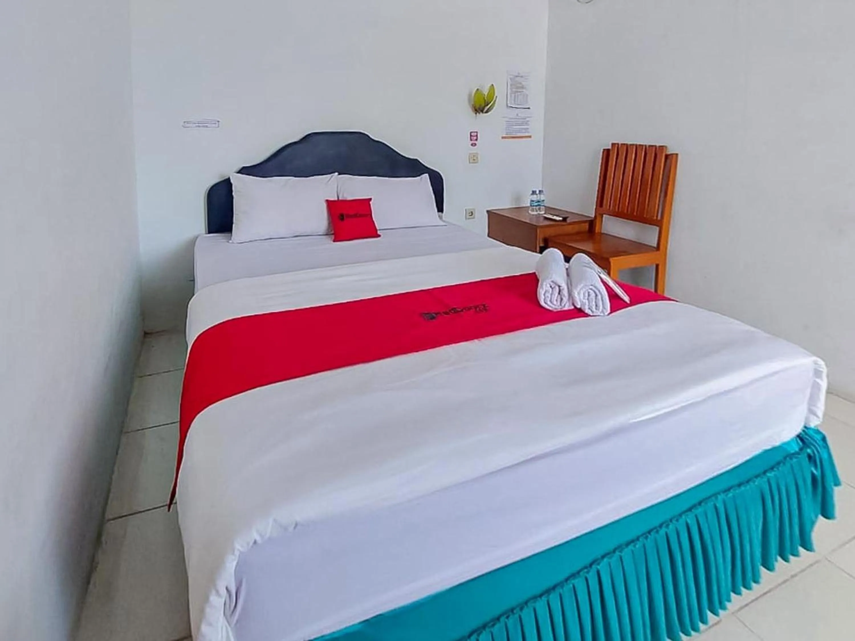 Bedroom, Bed in RedDoorz at Tanjung Selor Bulungan