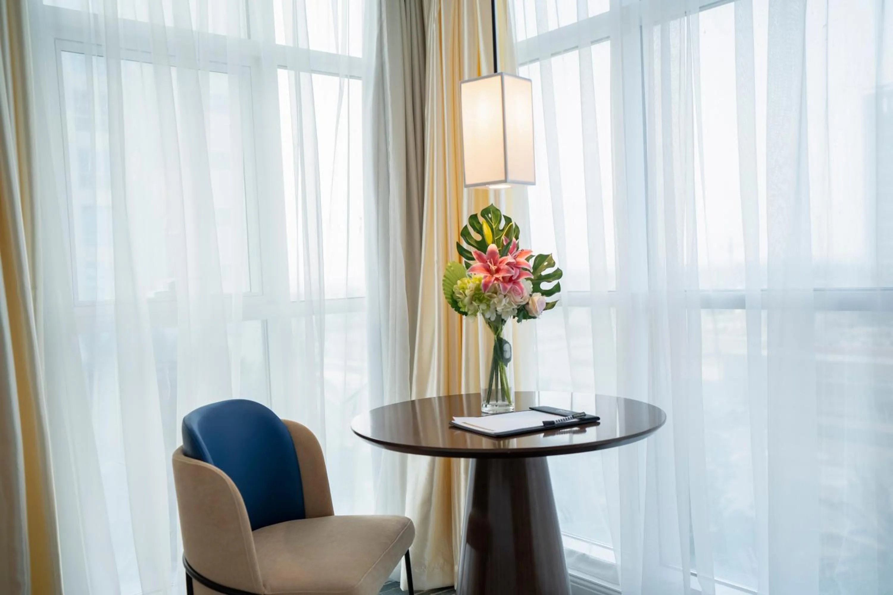 Library in Prime Al Corniche Hotel