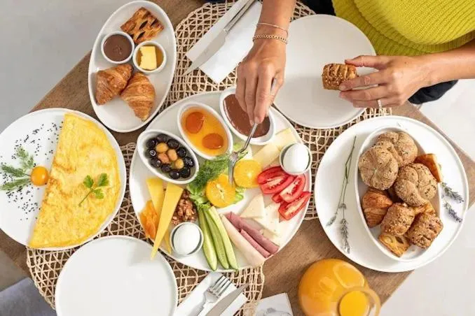 Breakfast in Cumbalıca Beach Hotel